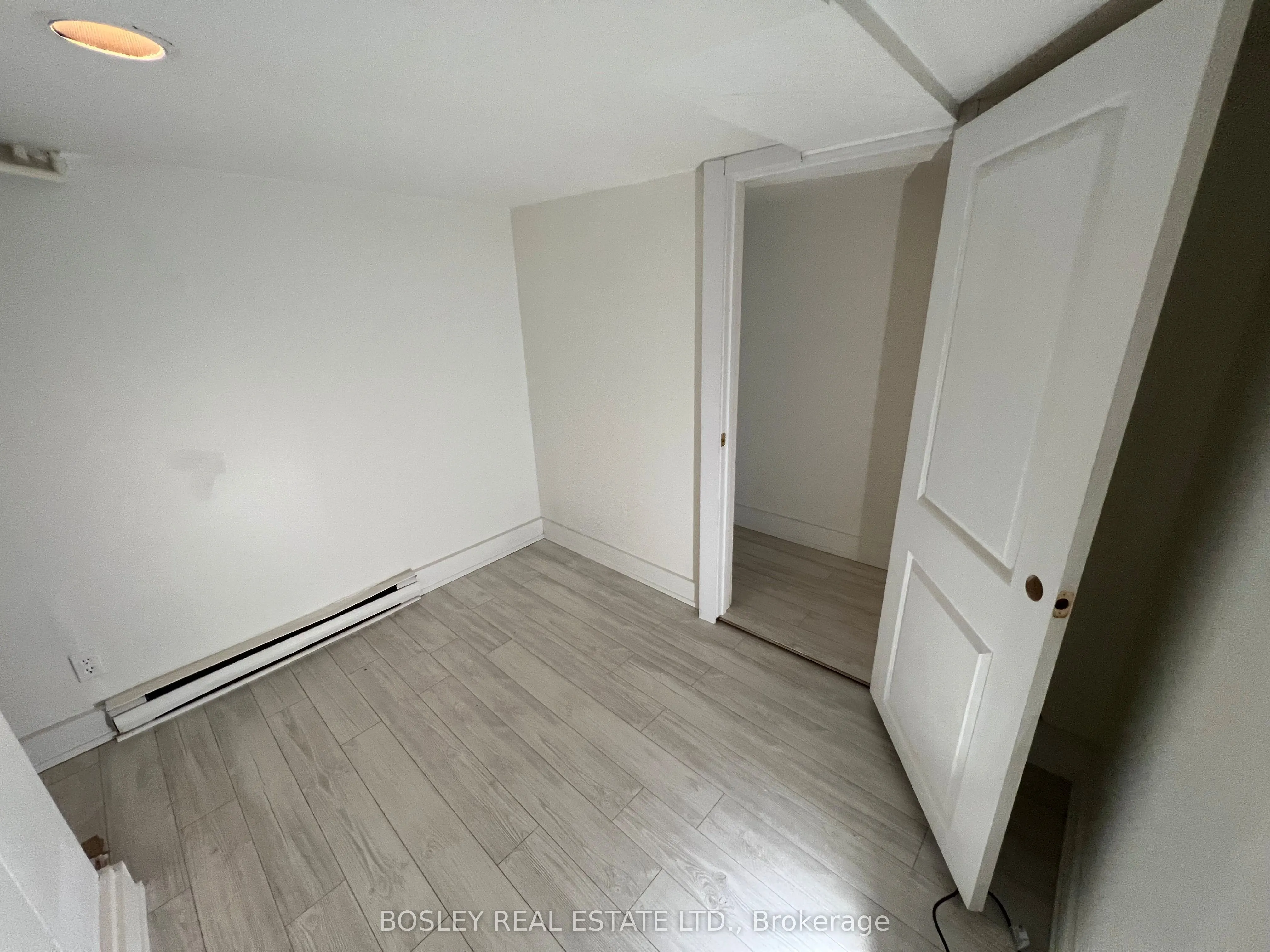 383 Lansdowne Avenue, #Bsmt