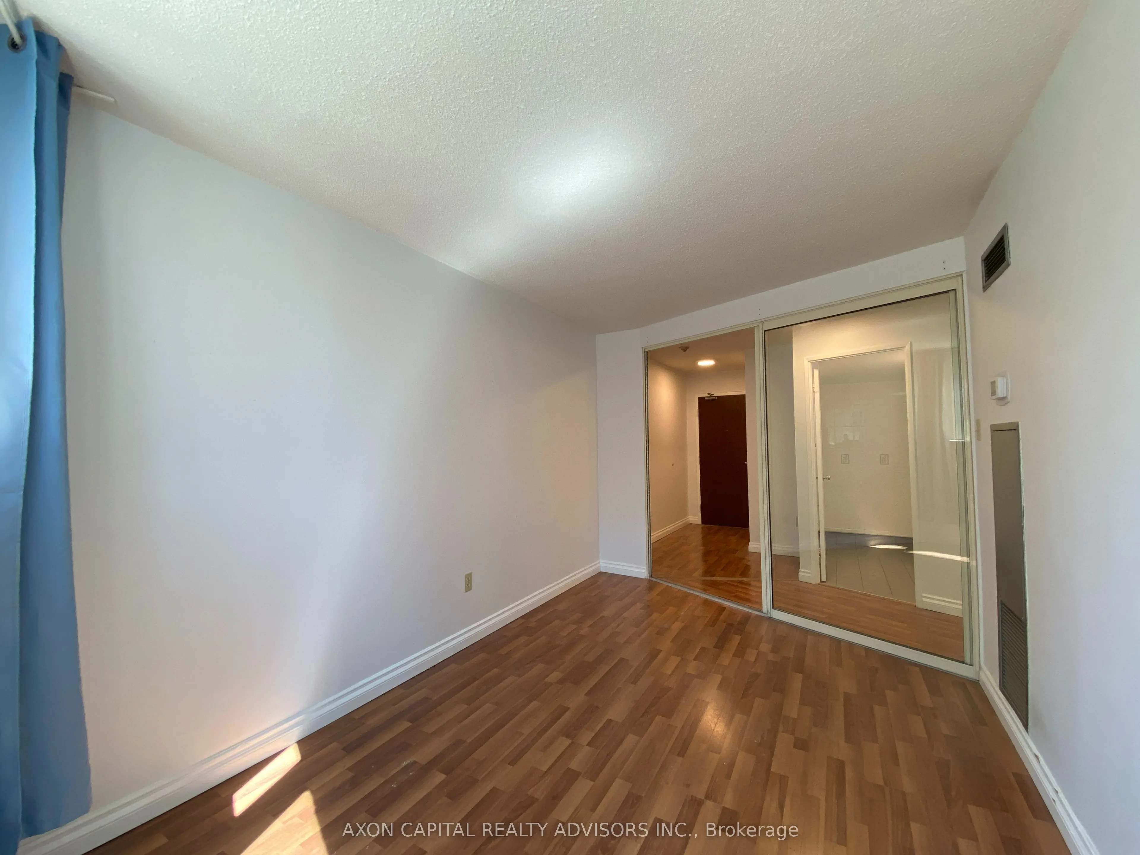 1055 Bay Street, #305
