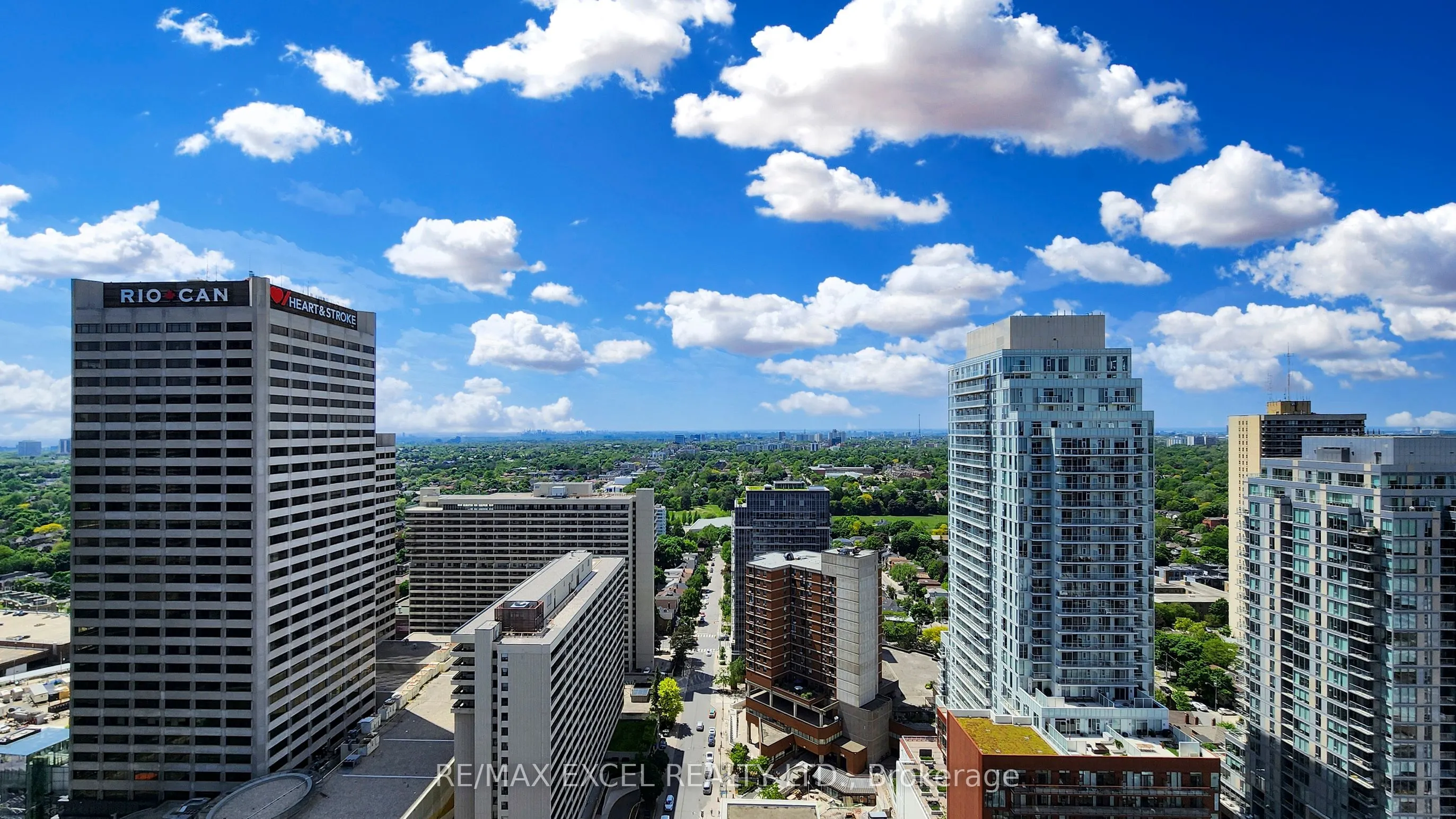 30 Roehampton Avenue, #3105