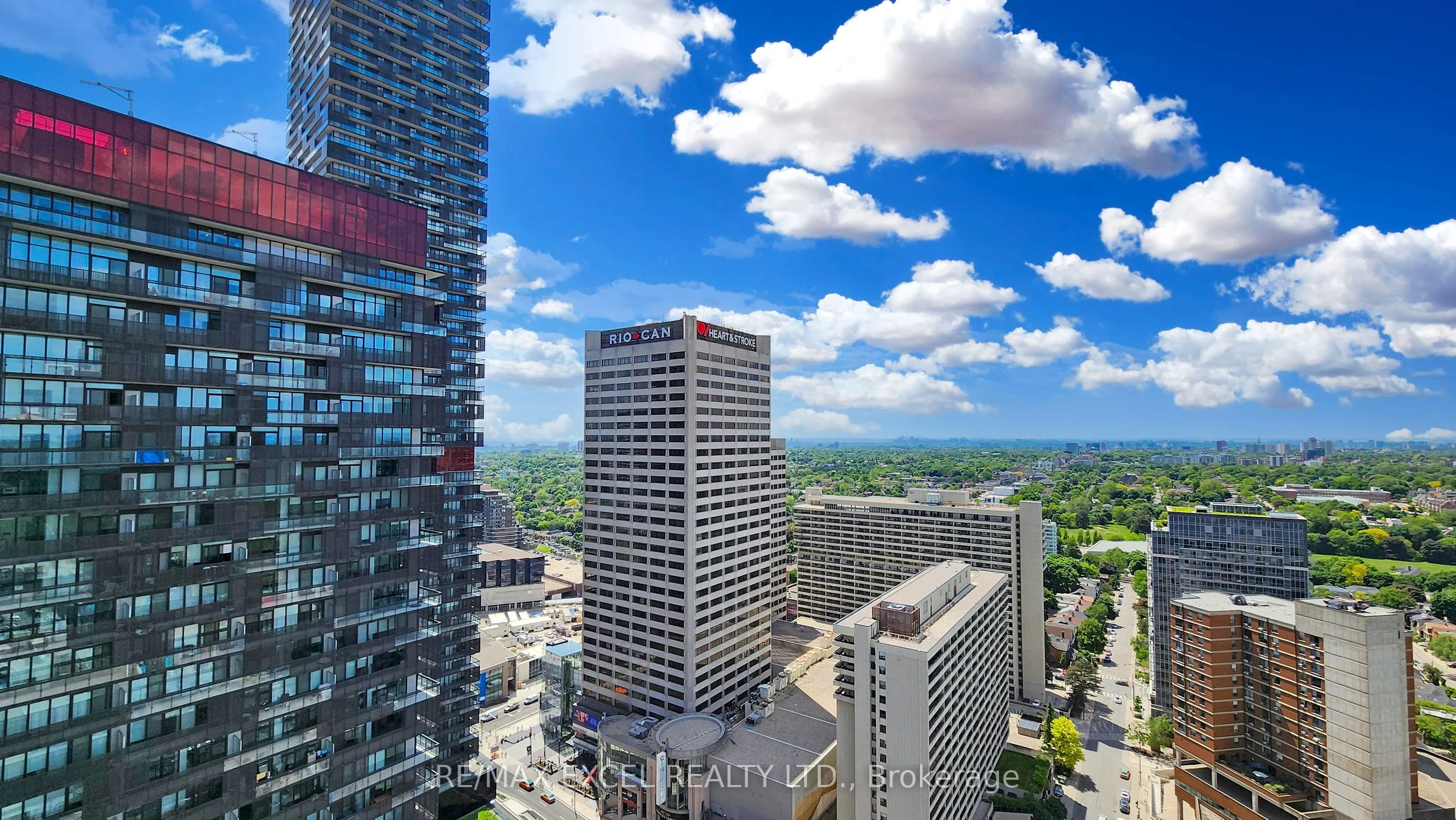 30 Roehampton Avenue, #3105