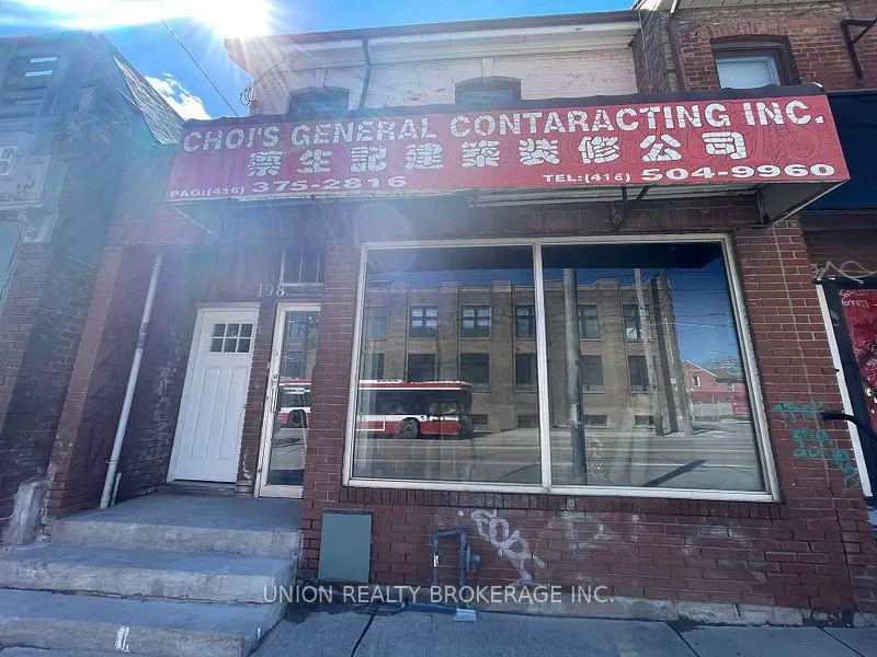 198 Bathurst Street