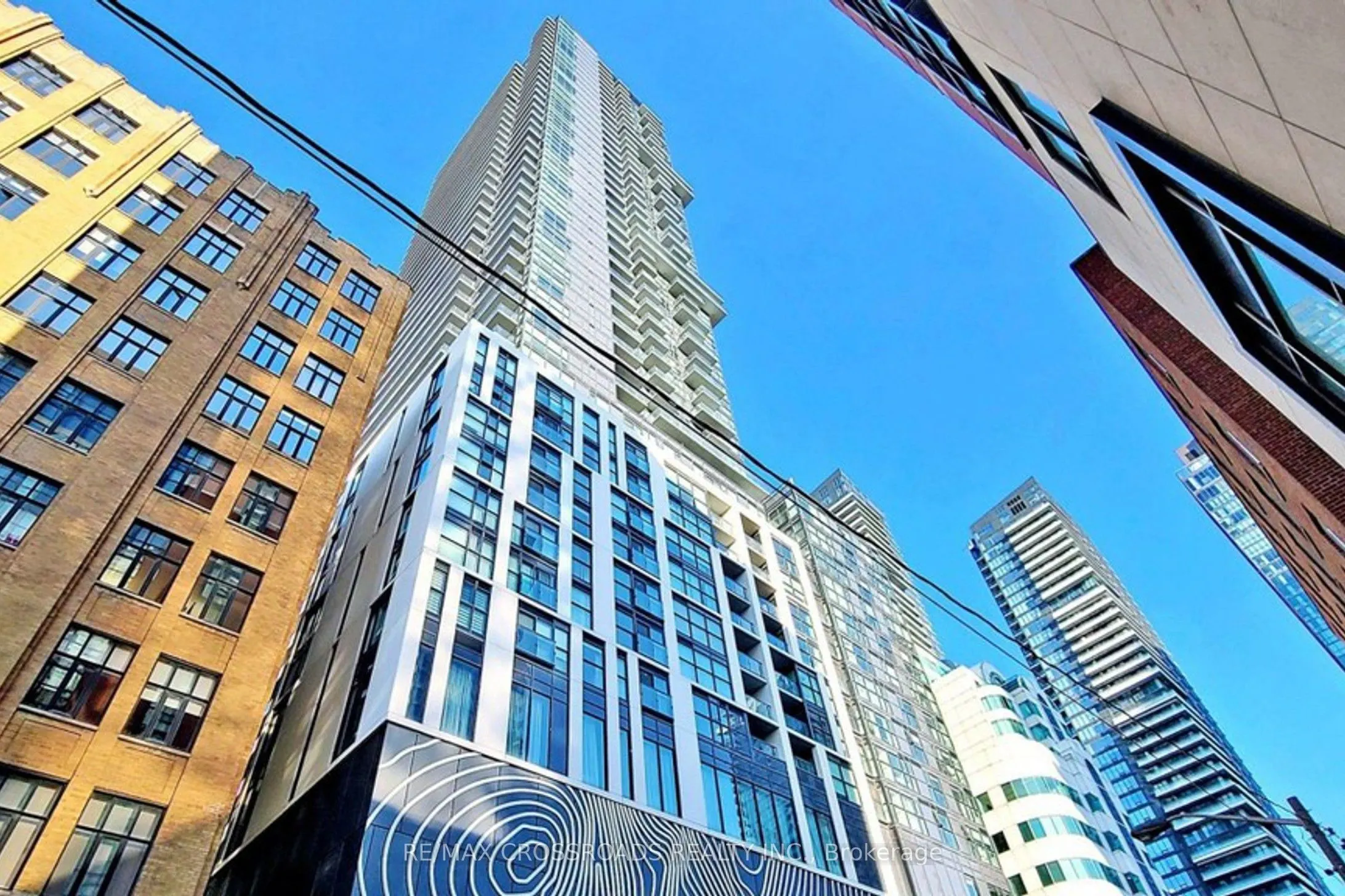 87 Peter Street, #1005