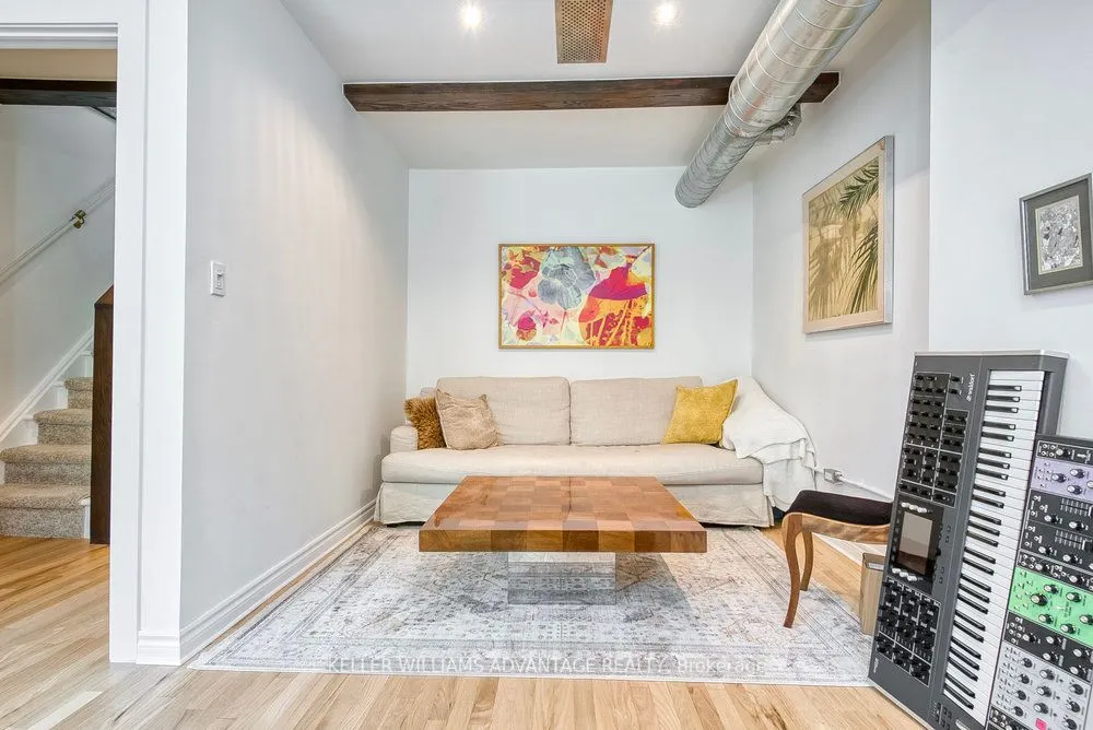 104 Ossington Avenue
