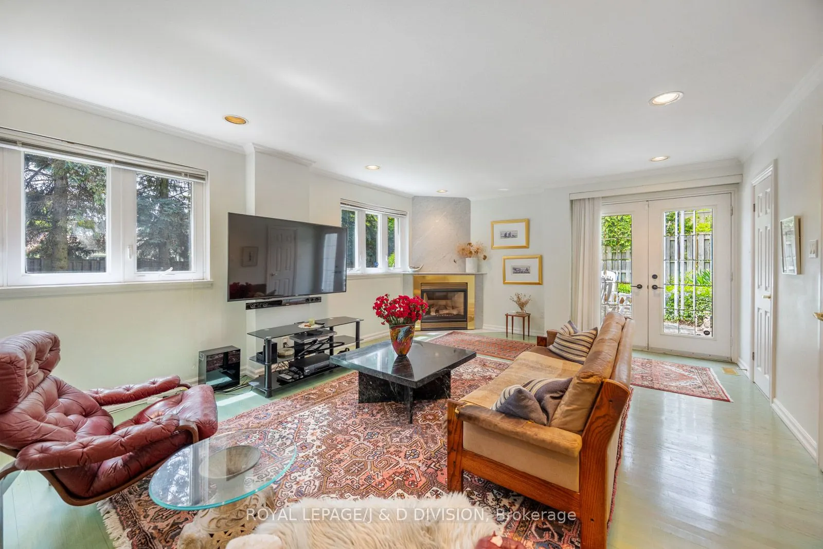 31 George Henry Boulevard