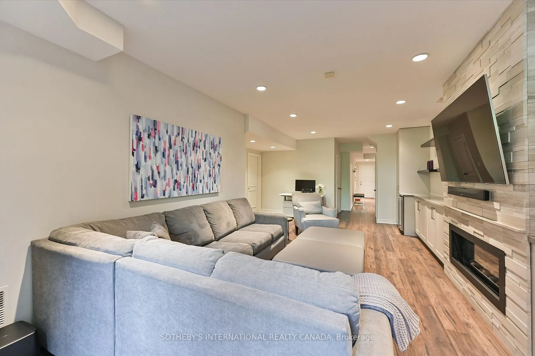 446 Elm Road