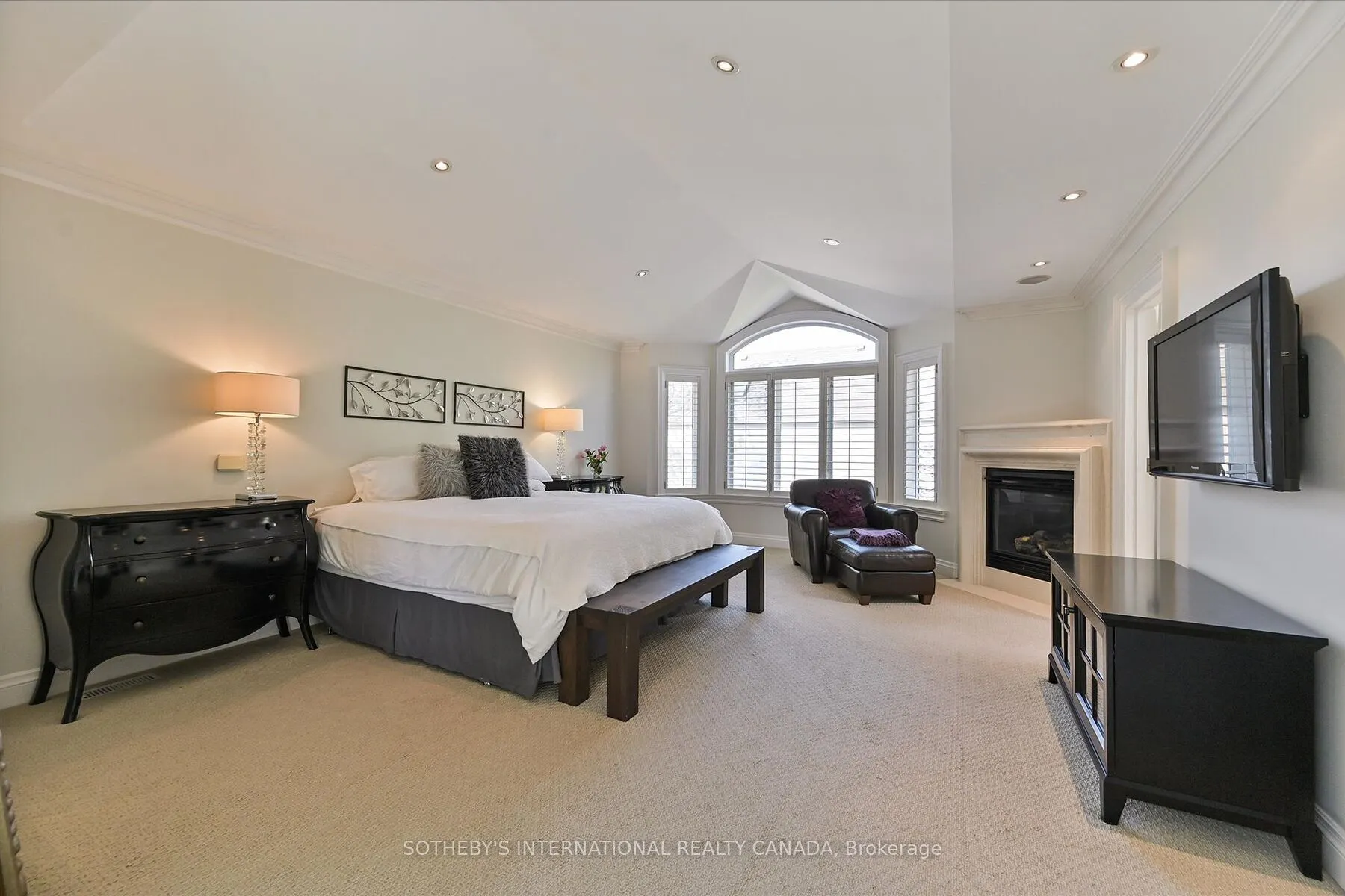 446 Elm Road