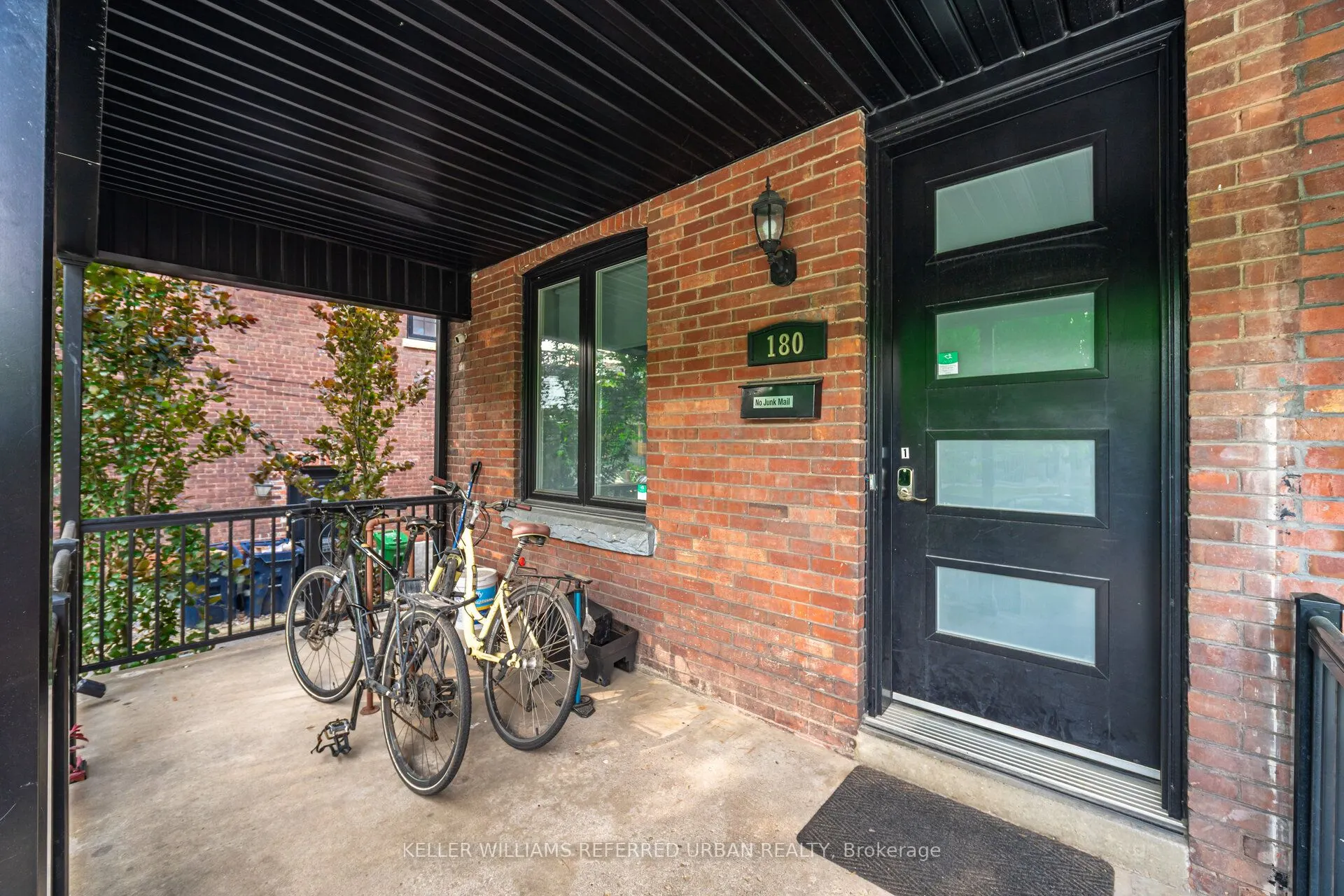 180 Beatrice Street