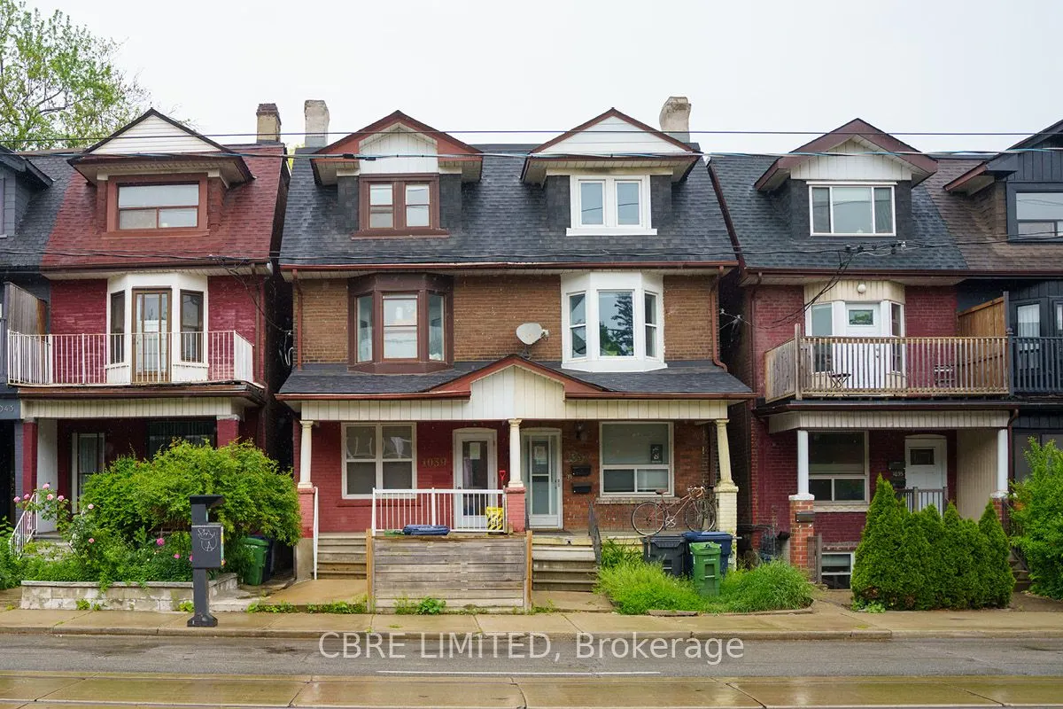 1039 Bathurst Street