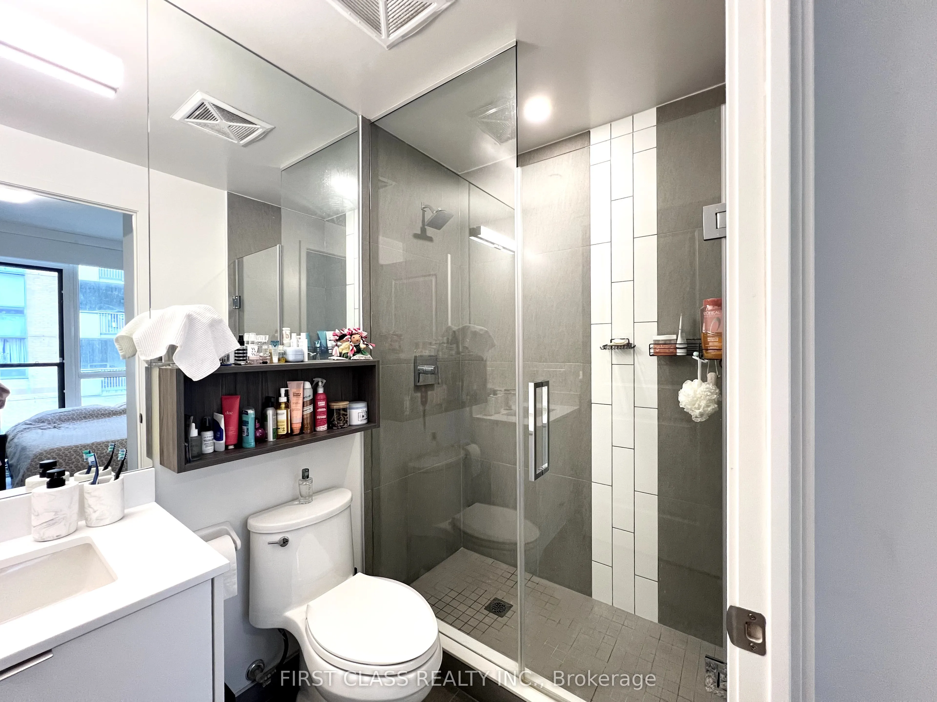 100 Dalhousie Street, #211