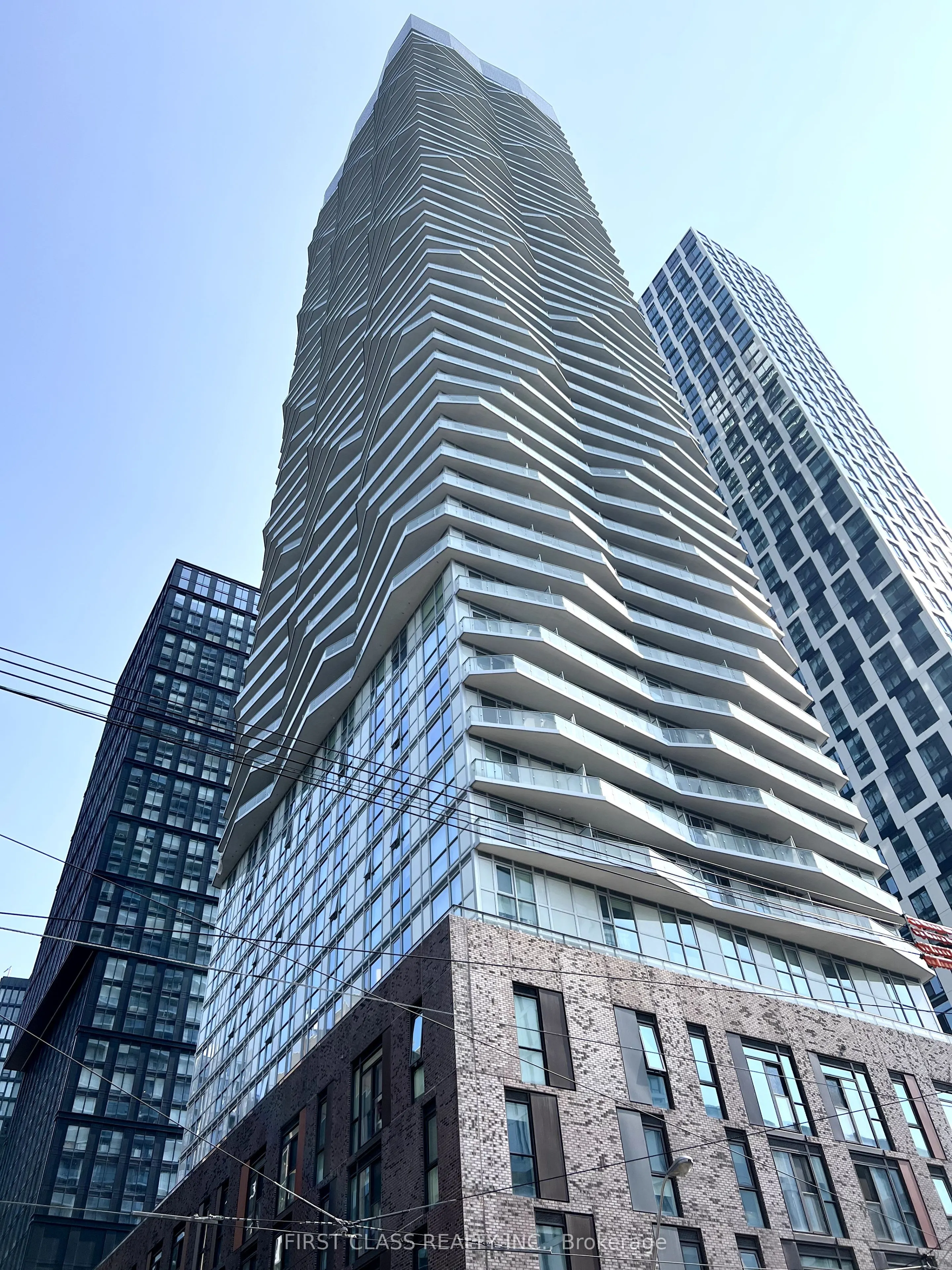 100 Dalhousie Street, #211