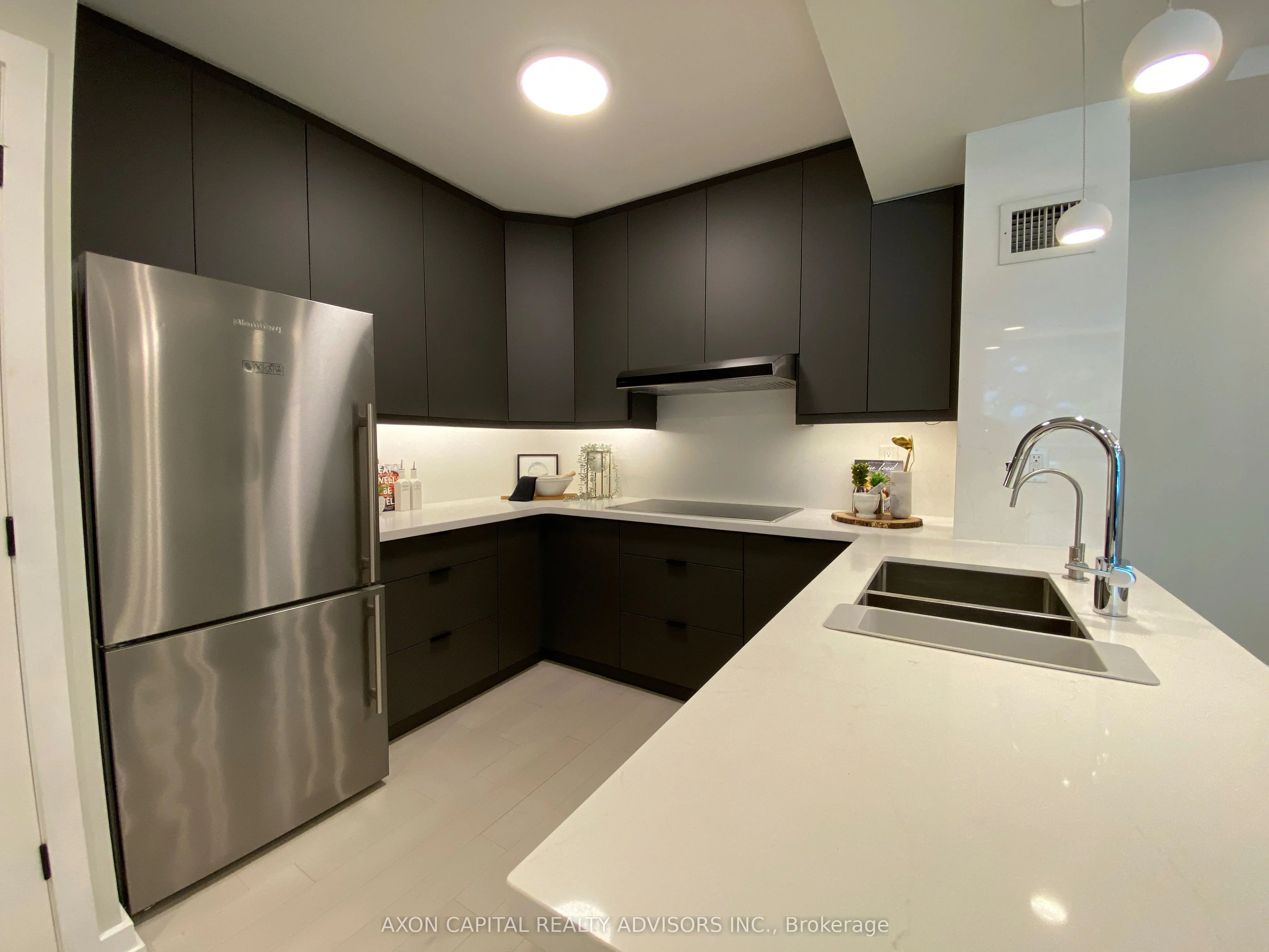 59 Mcmurrich Street, #13