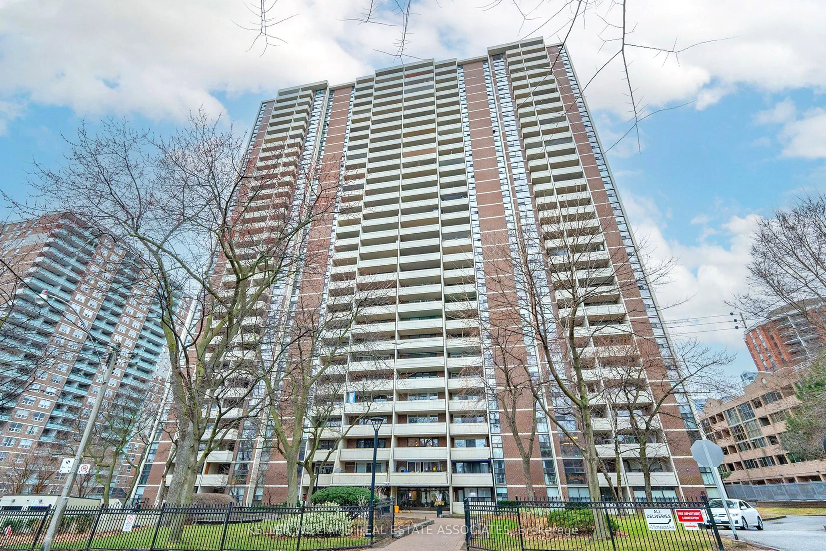 40 Homewood Avenue, #1711