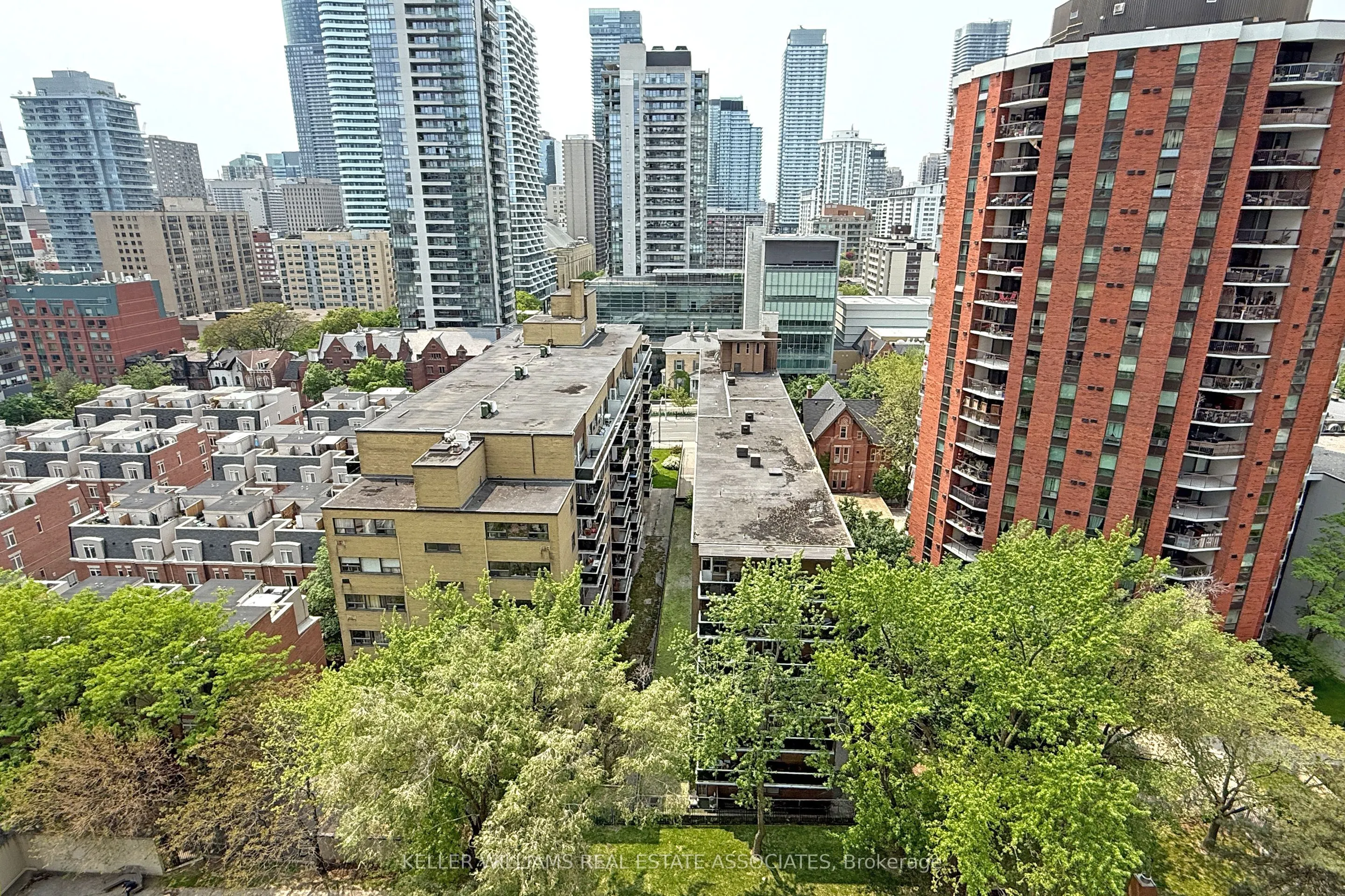 40 Homewood Avenue, #1711
