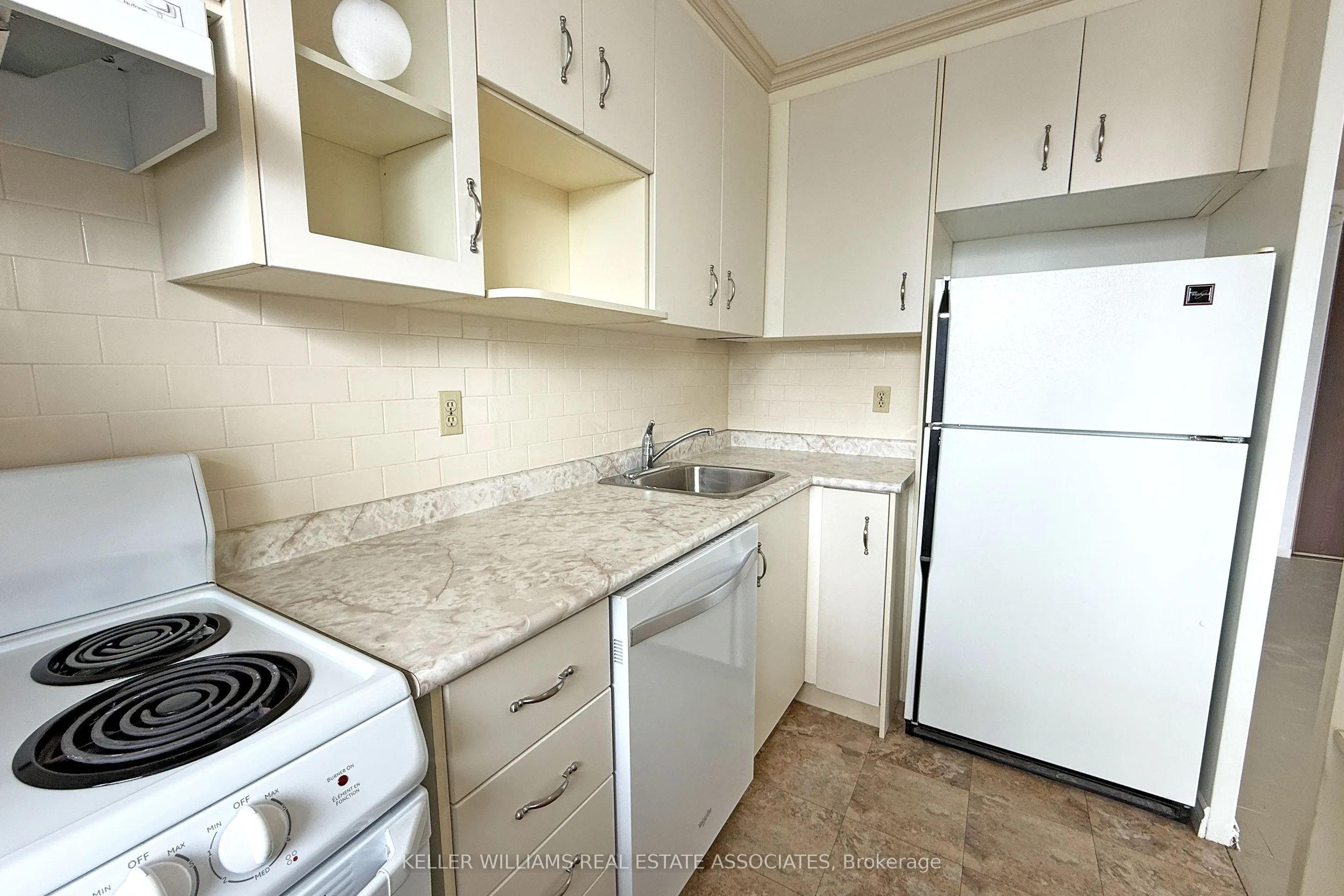 40 Homewood Avenue, #1711
