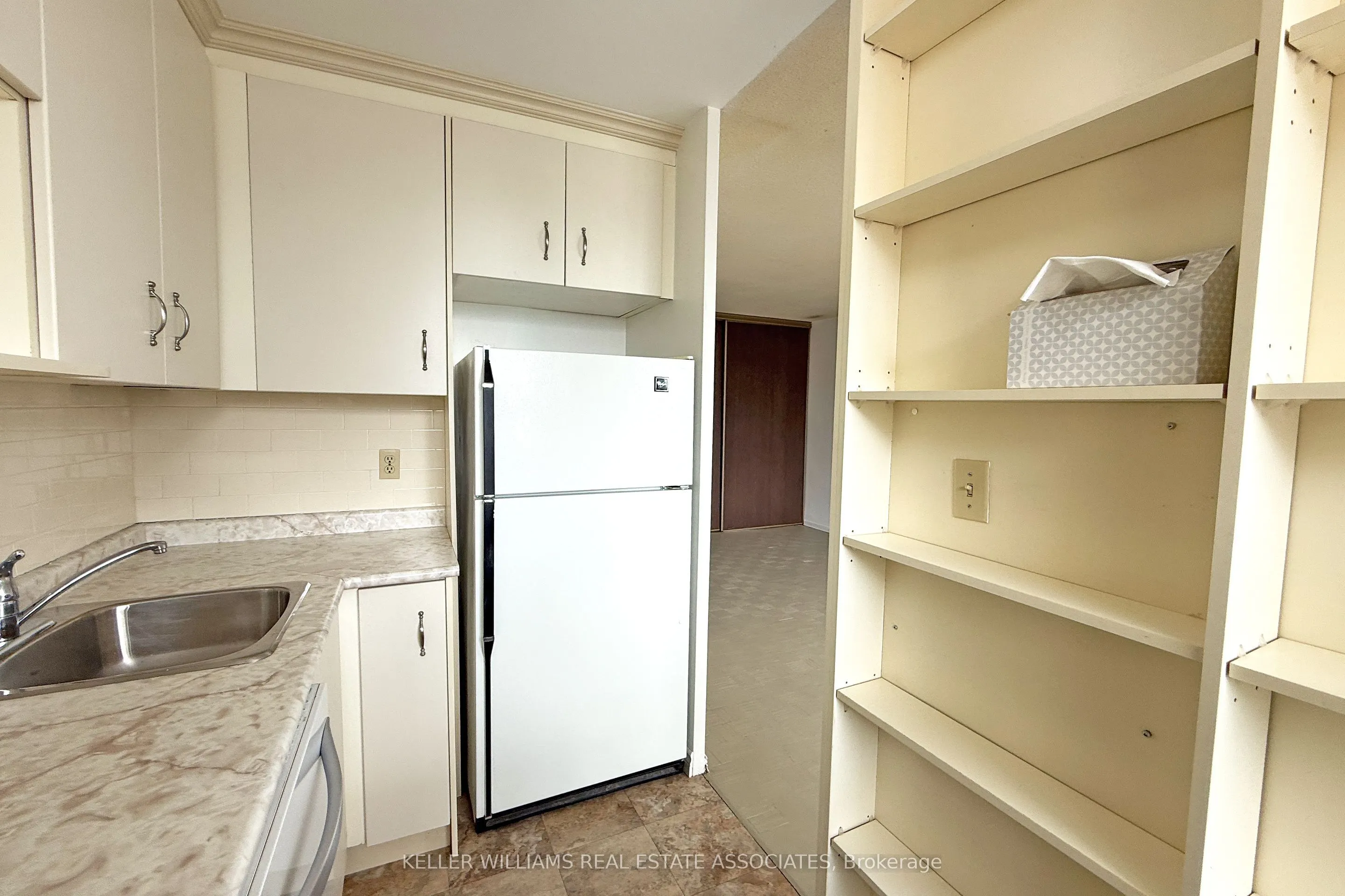 40 Homewood Avenue, #1711