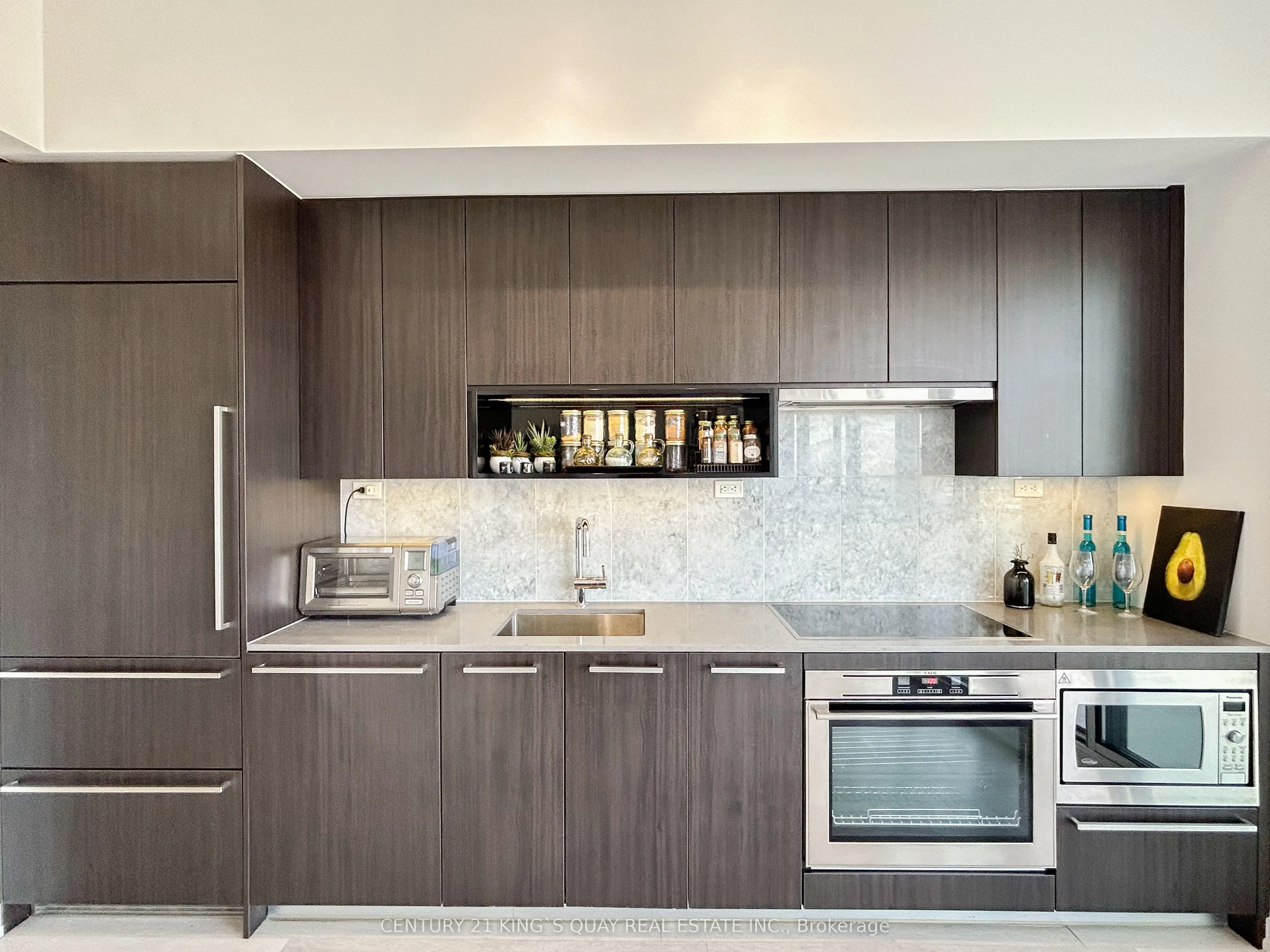 117 McMahon Drive, #2111
