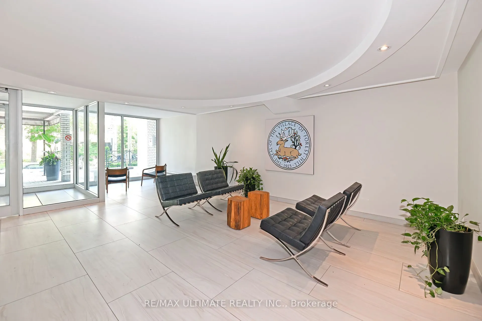 335 Lonsdale Road, #510