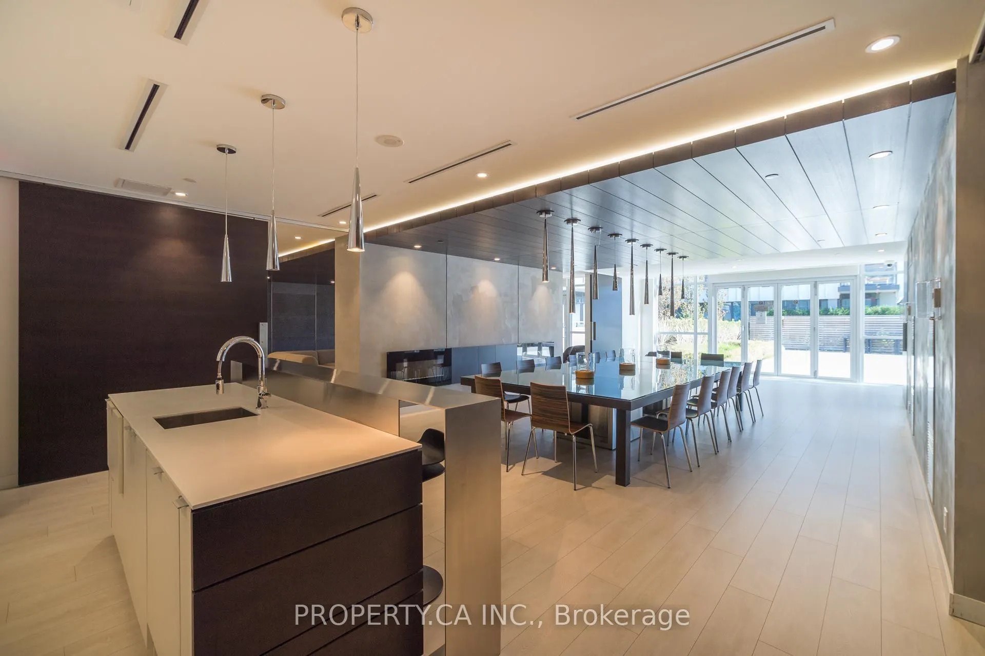 170 Sumach Street, #2213