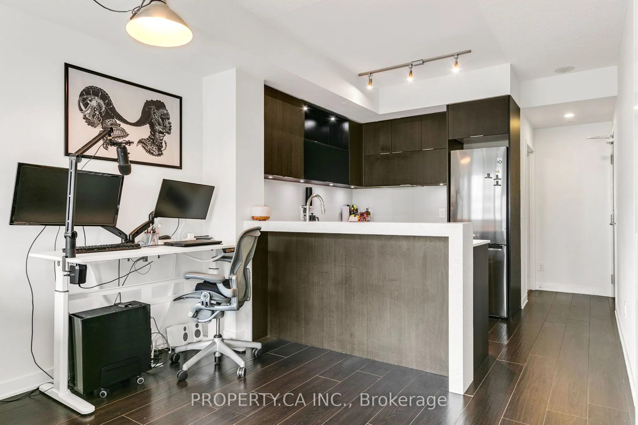 170 Sumach Street, #2213