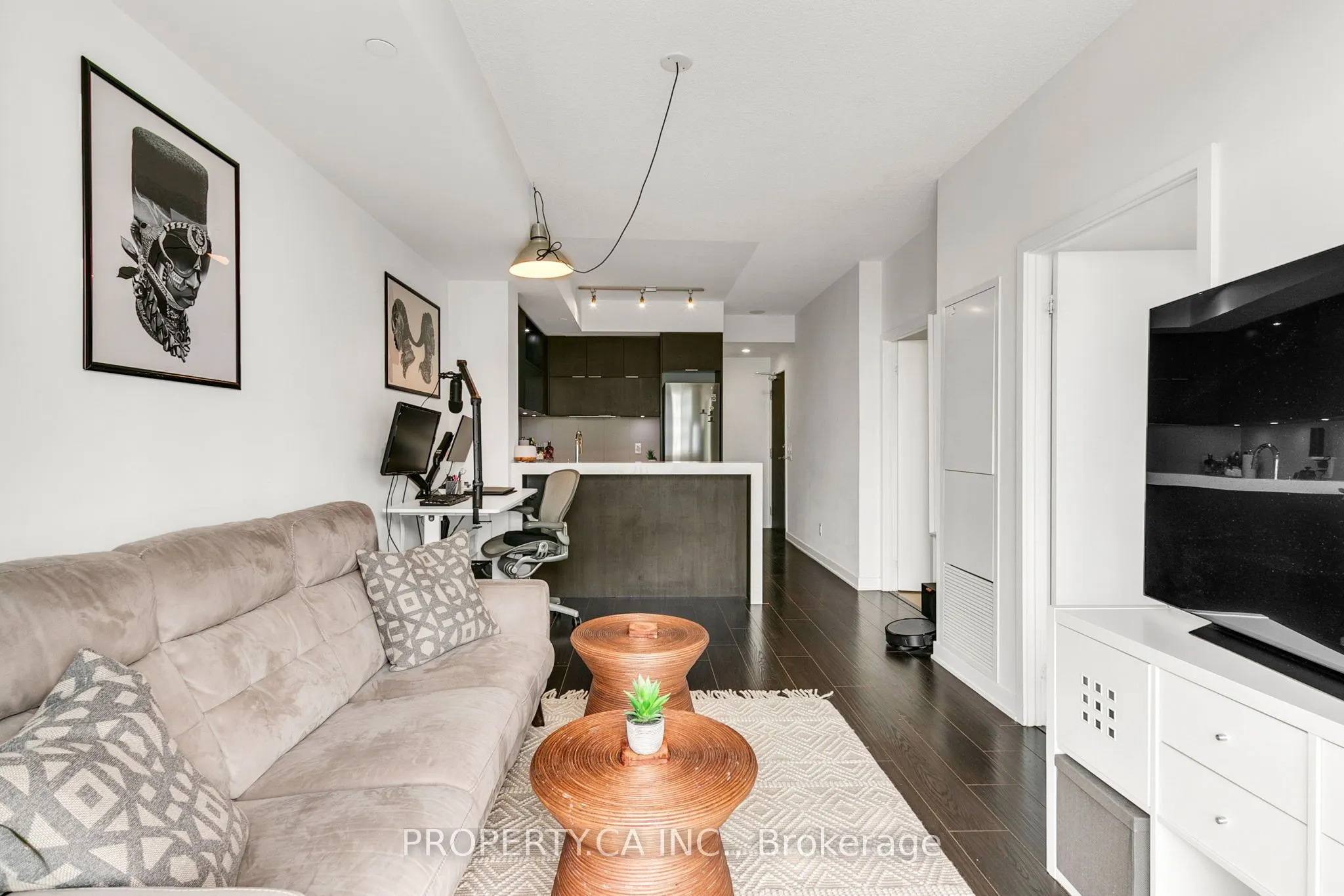 170 Sumach Street, #2213