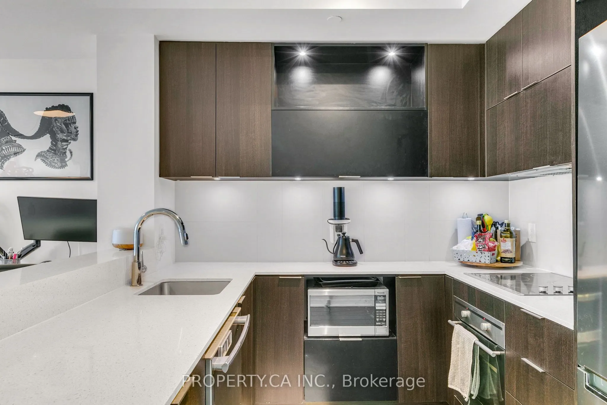 170 Sumach Street, #2213