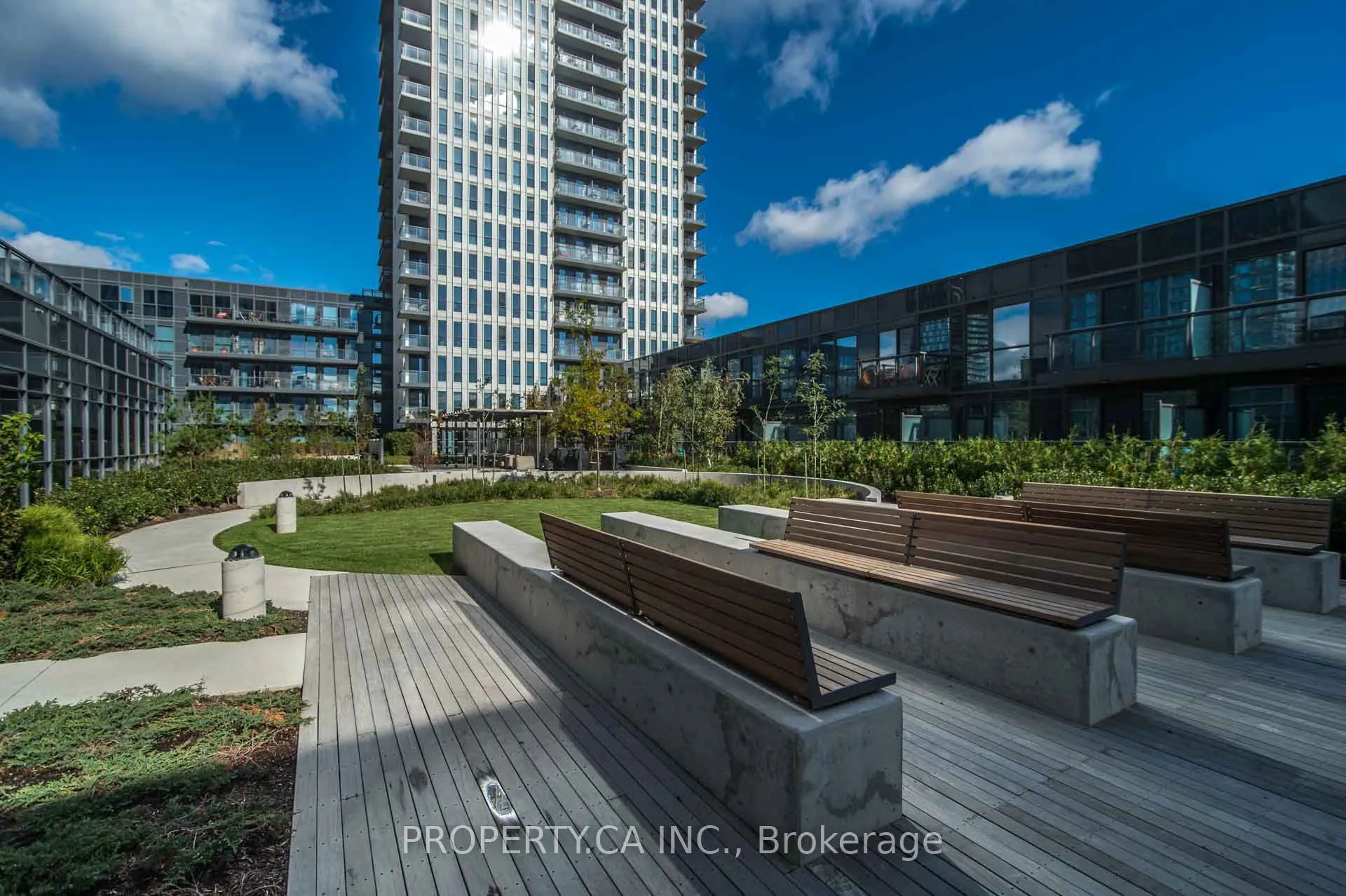 170 Sumach Street, #2213