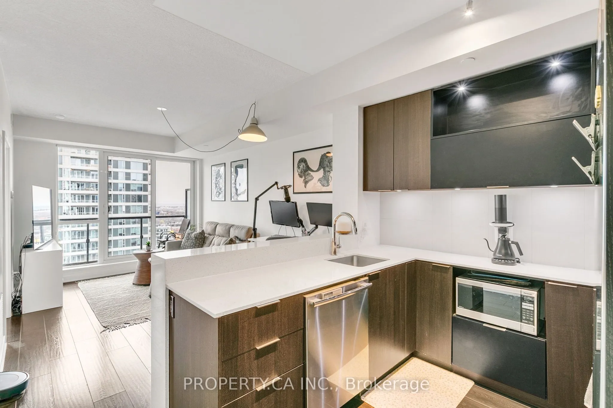 170 Sumach Street, #2213