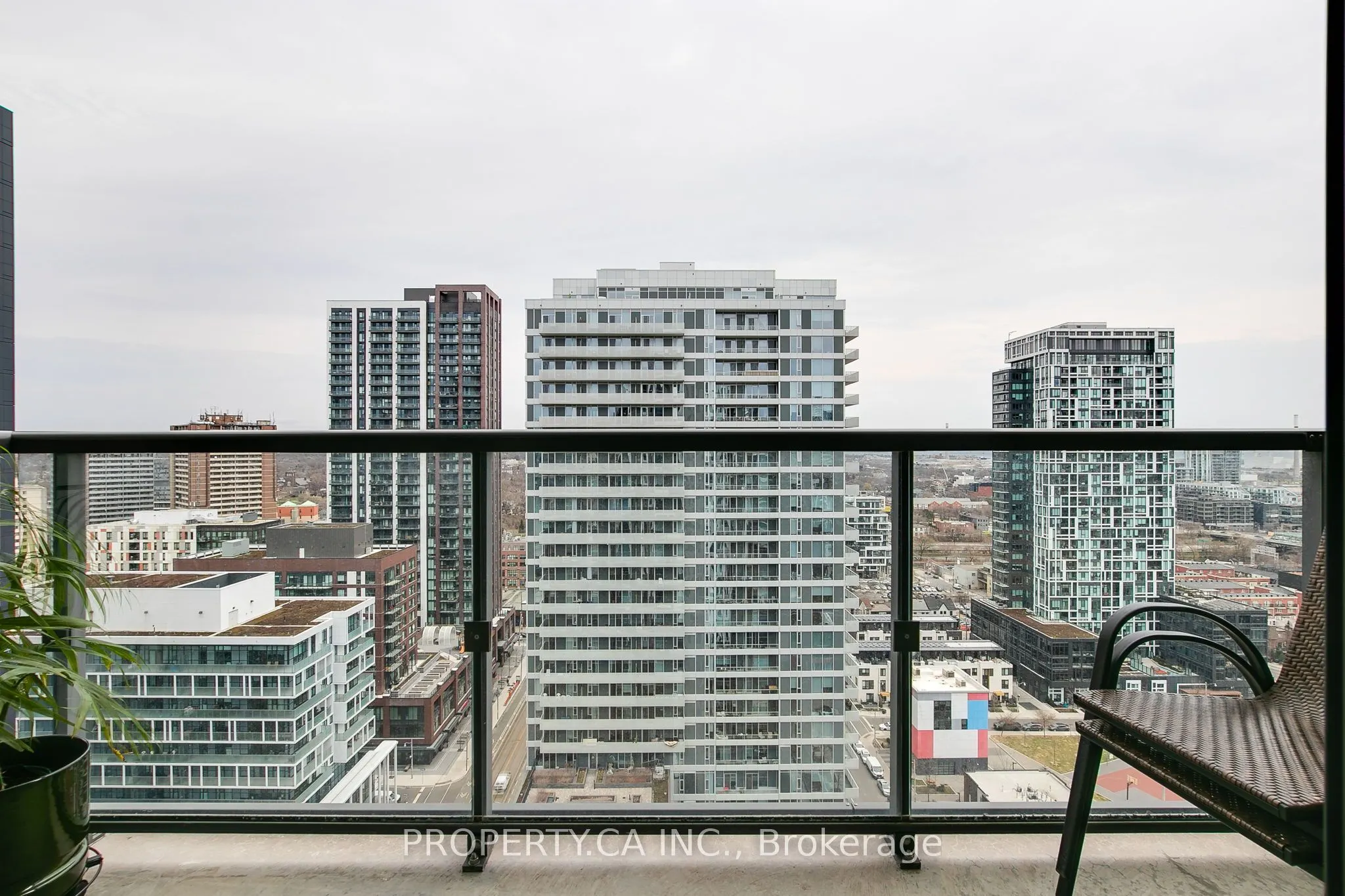 170 Sumach Street, #2213