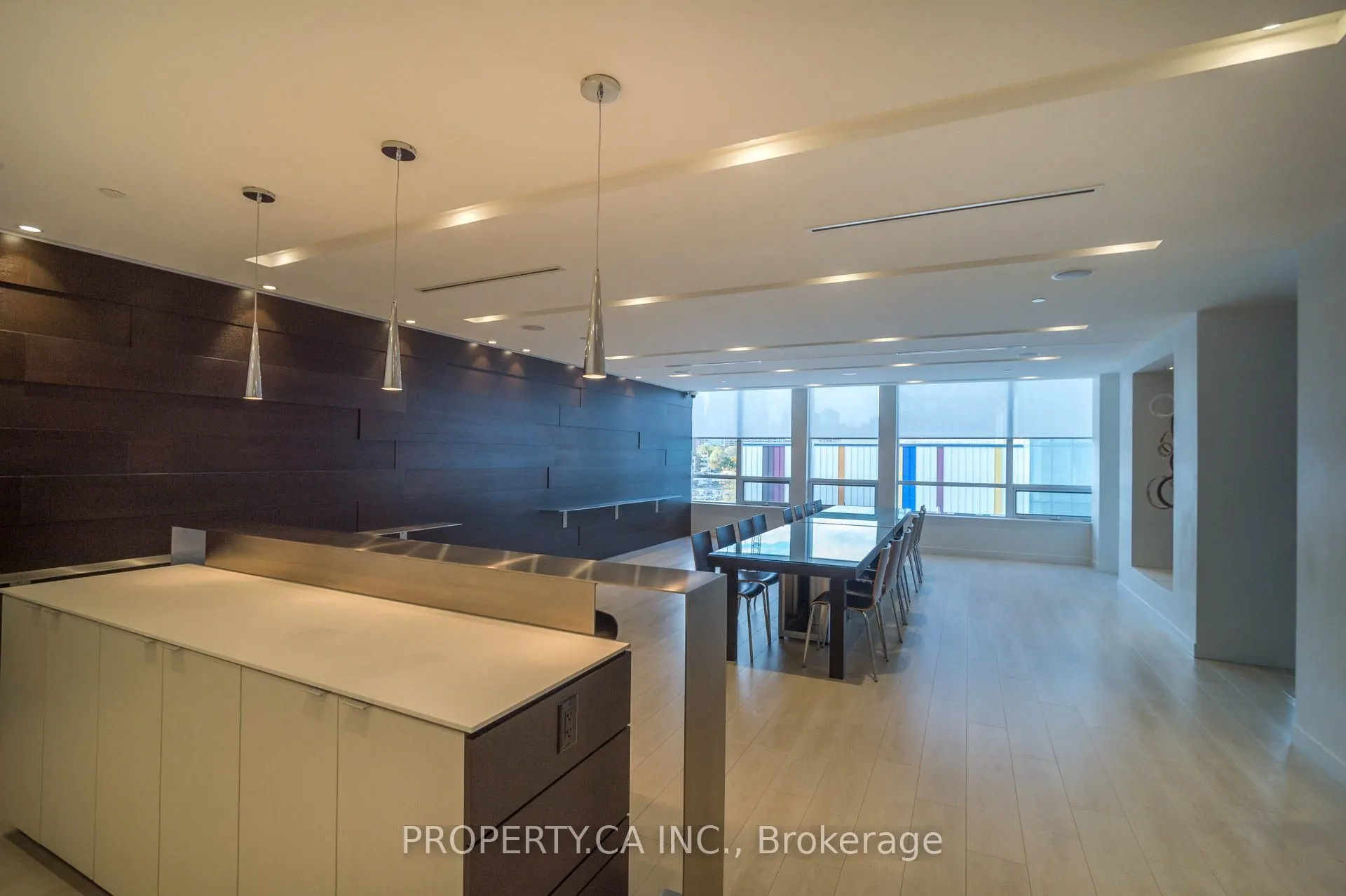 170 Sumach Street, #2213