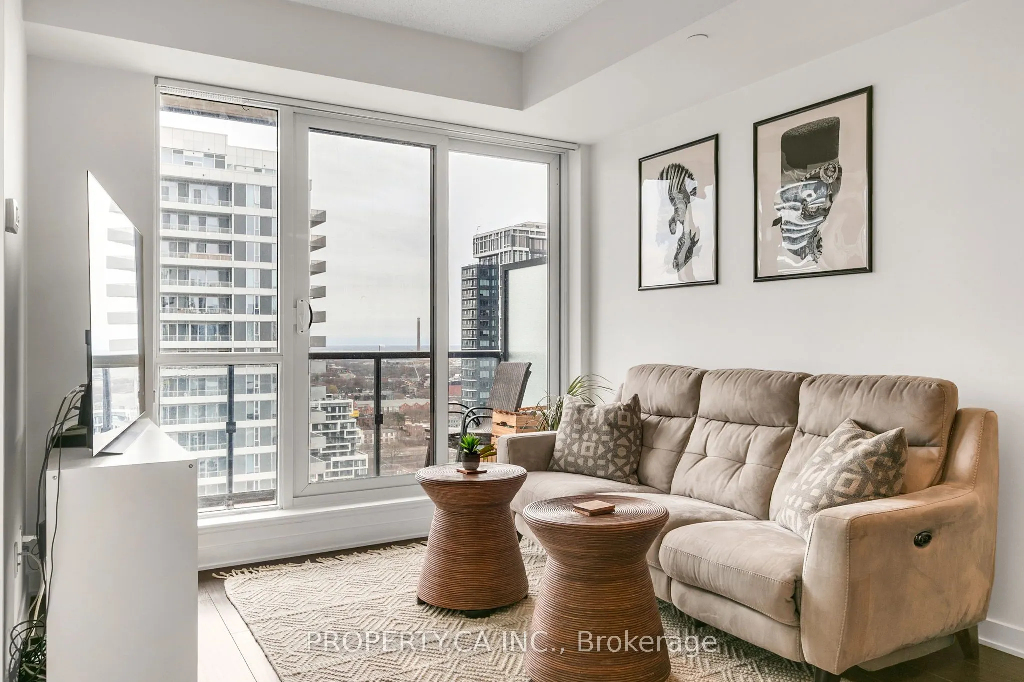 170 Sumach Street, #2213