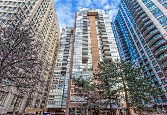 278 Bloor Street E, #805