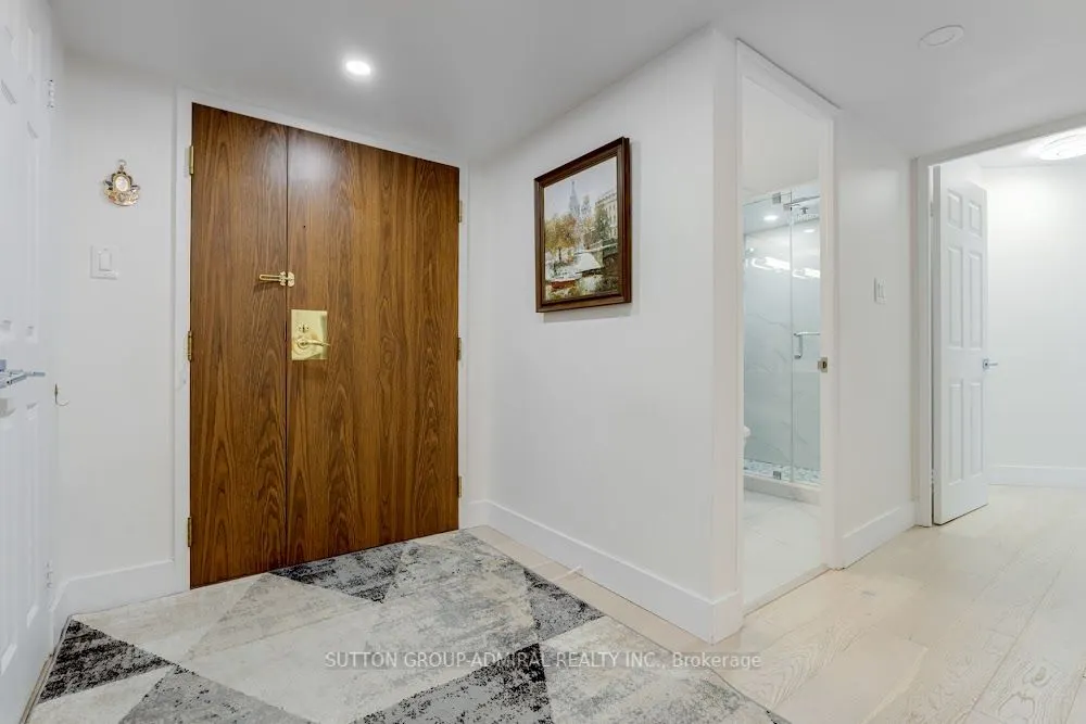 278 Bloor Street E, #805