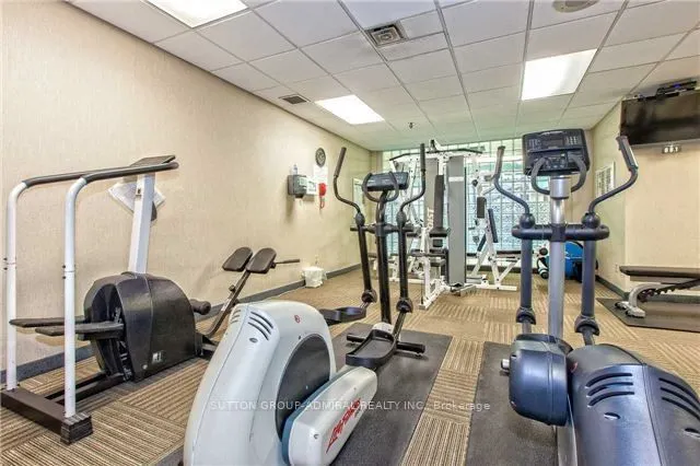 278 Bloor Street E, #805