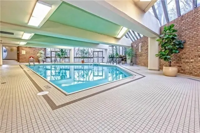 278 Bloor Street E, #805
