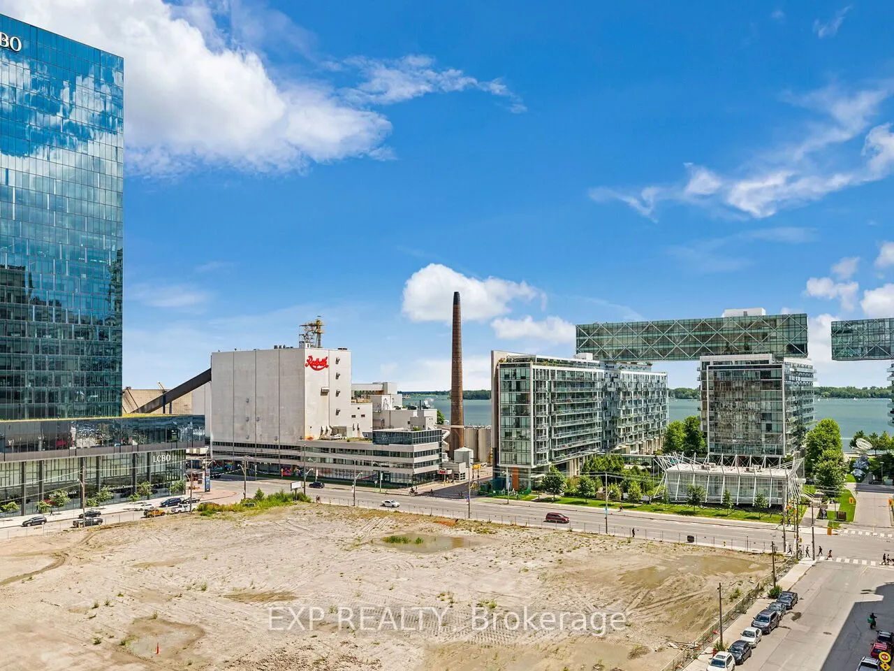 28 Freeland Street, #4904