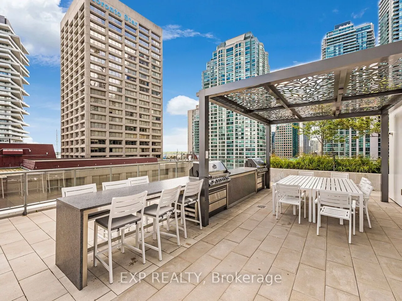 28 Freeland Street, #4904