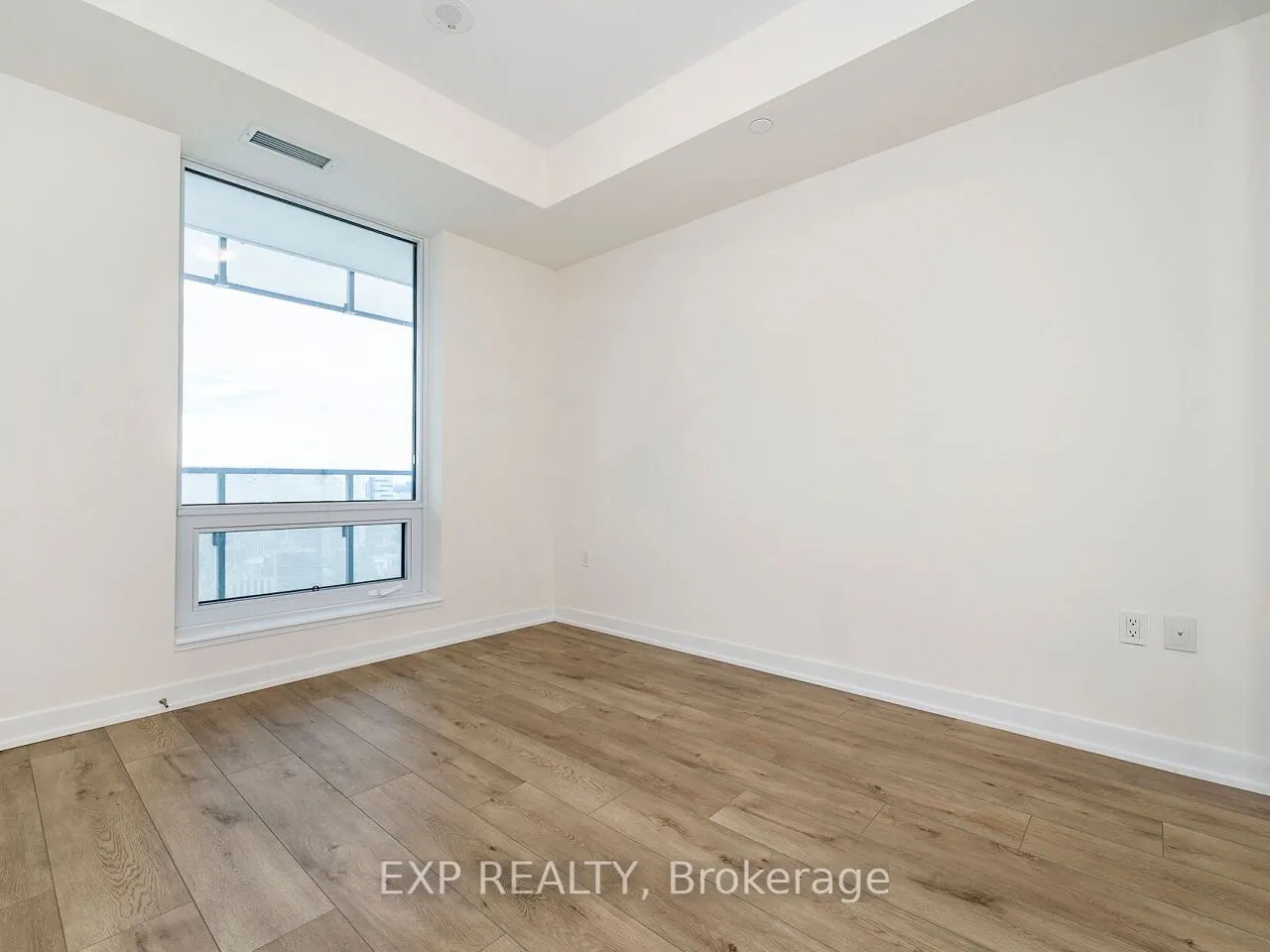 28 Freeland Street, #4904