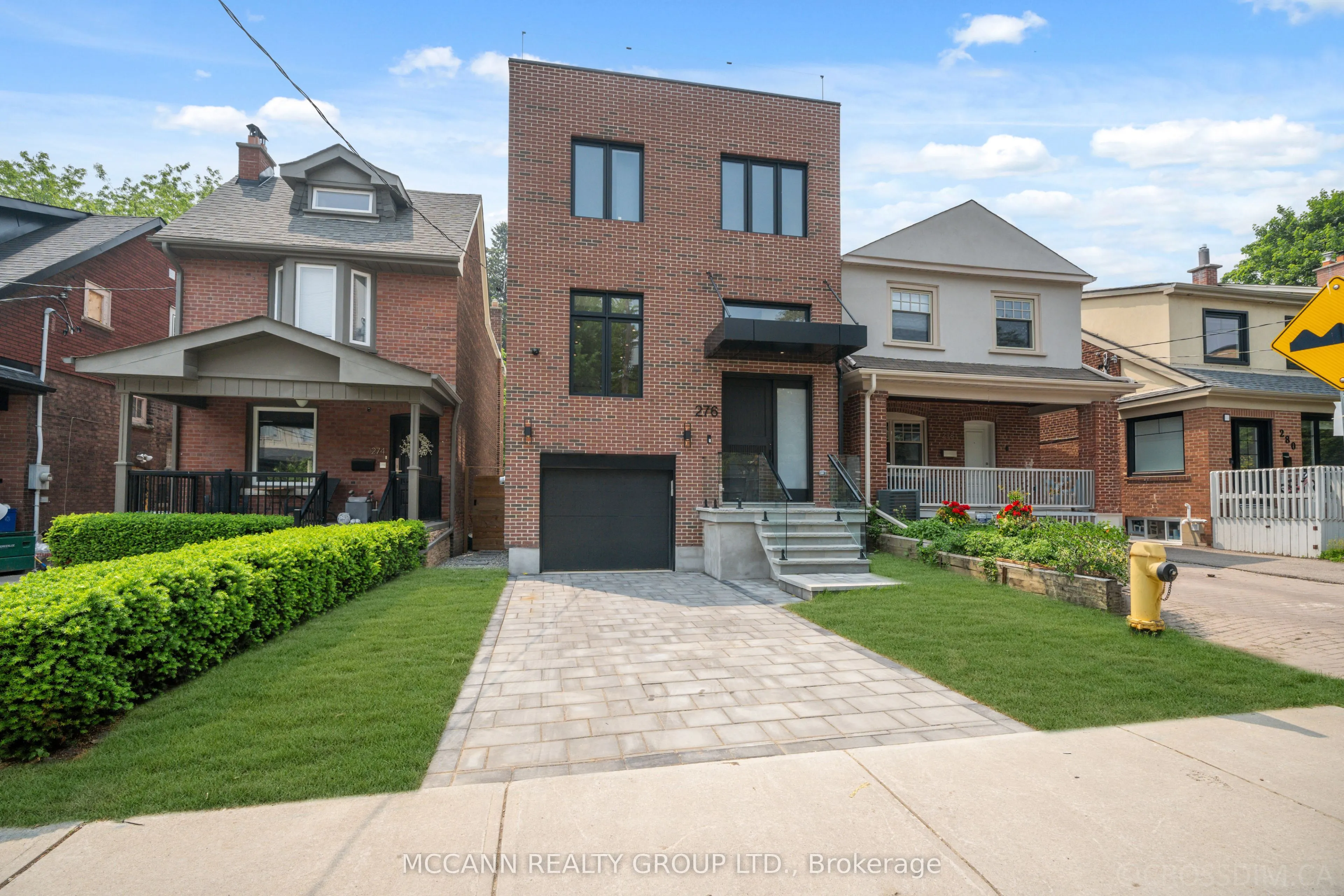 276 Wychwood Avenue