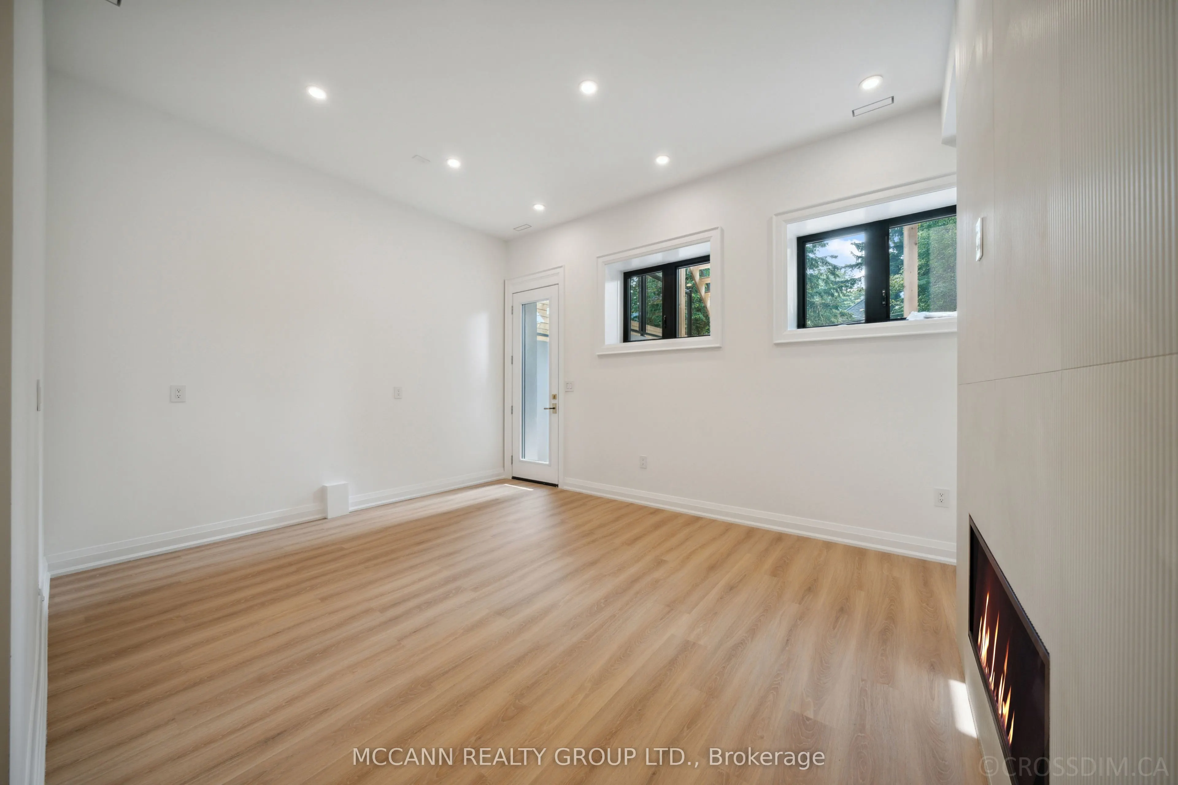 276 Wychwood Avenue