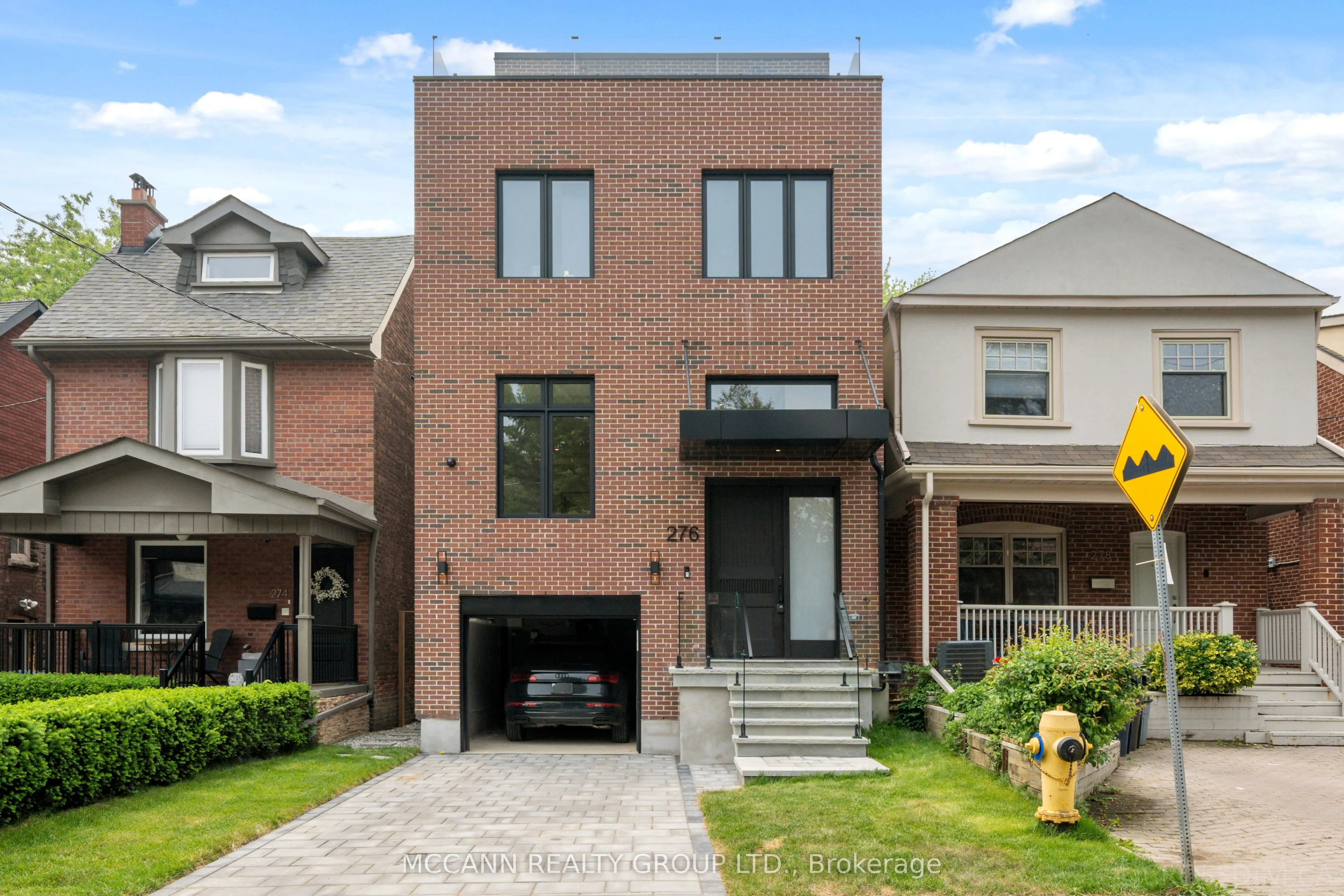 276 Wychwood Avenue