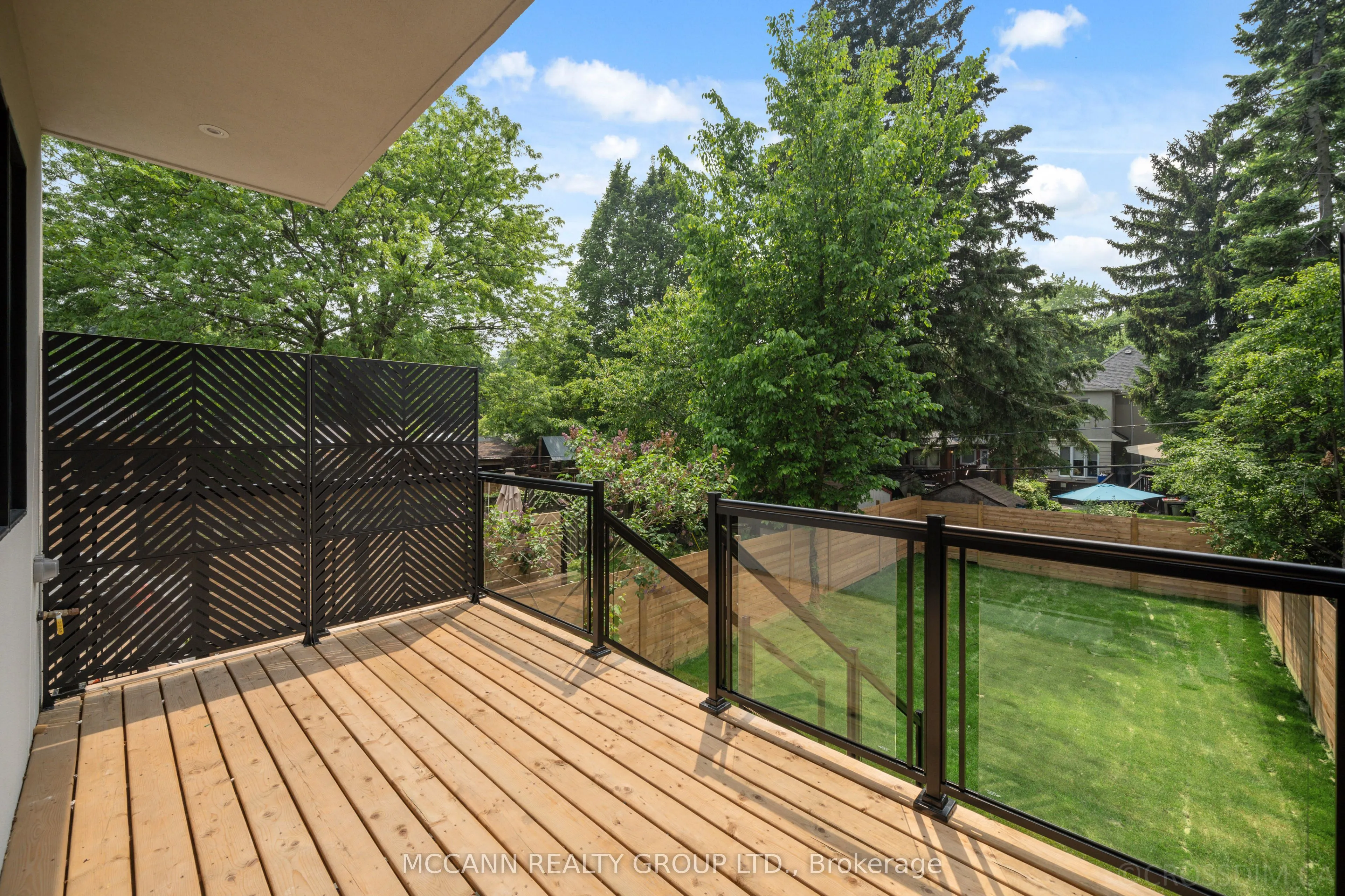 276 Wychwood Avenue