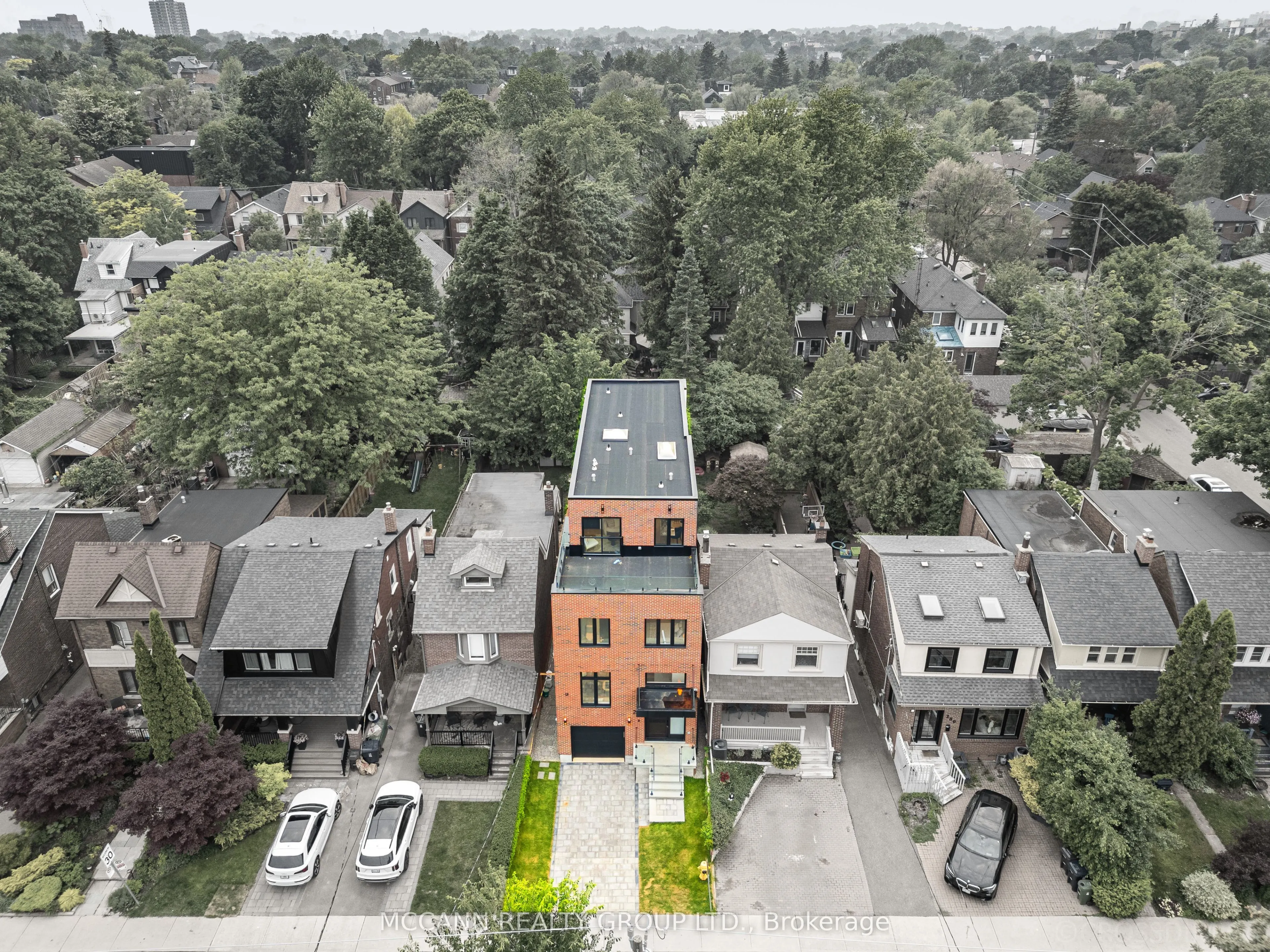 276 Wychwood Avenue