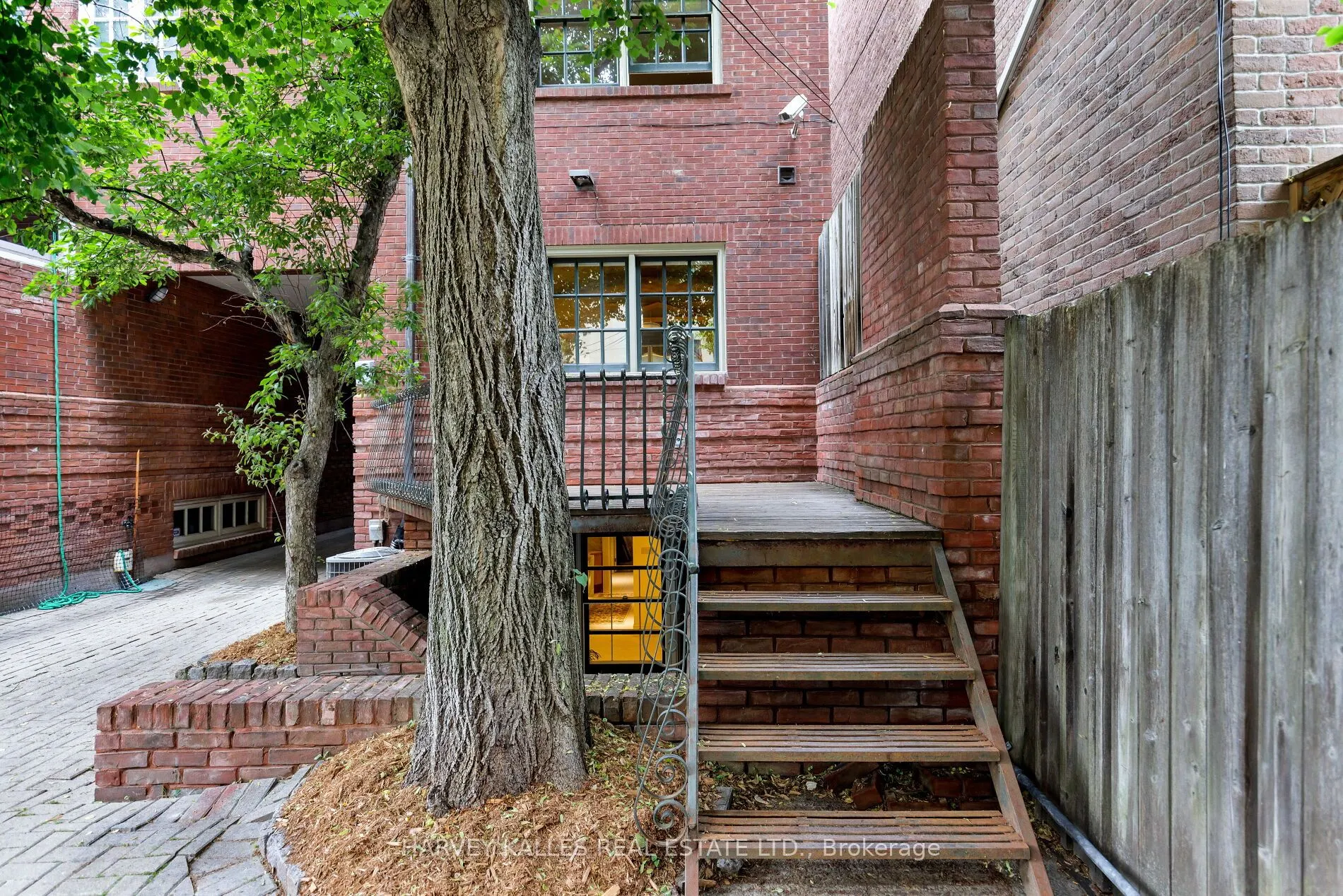11 Berryman Street