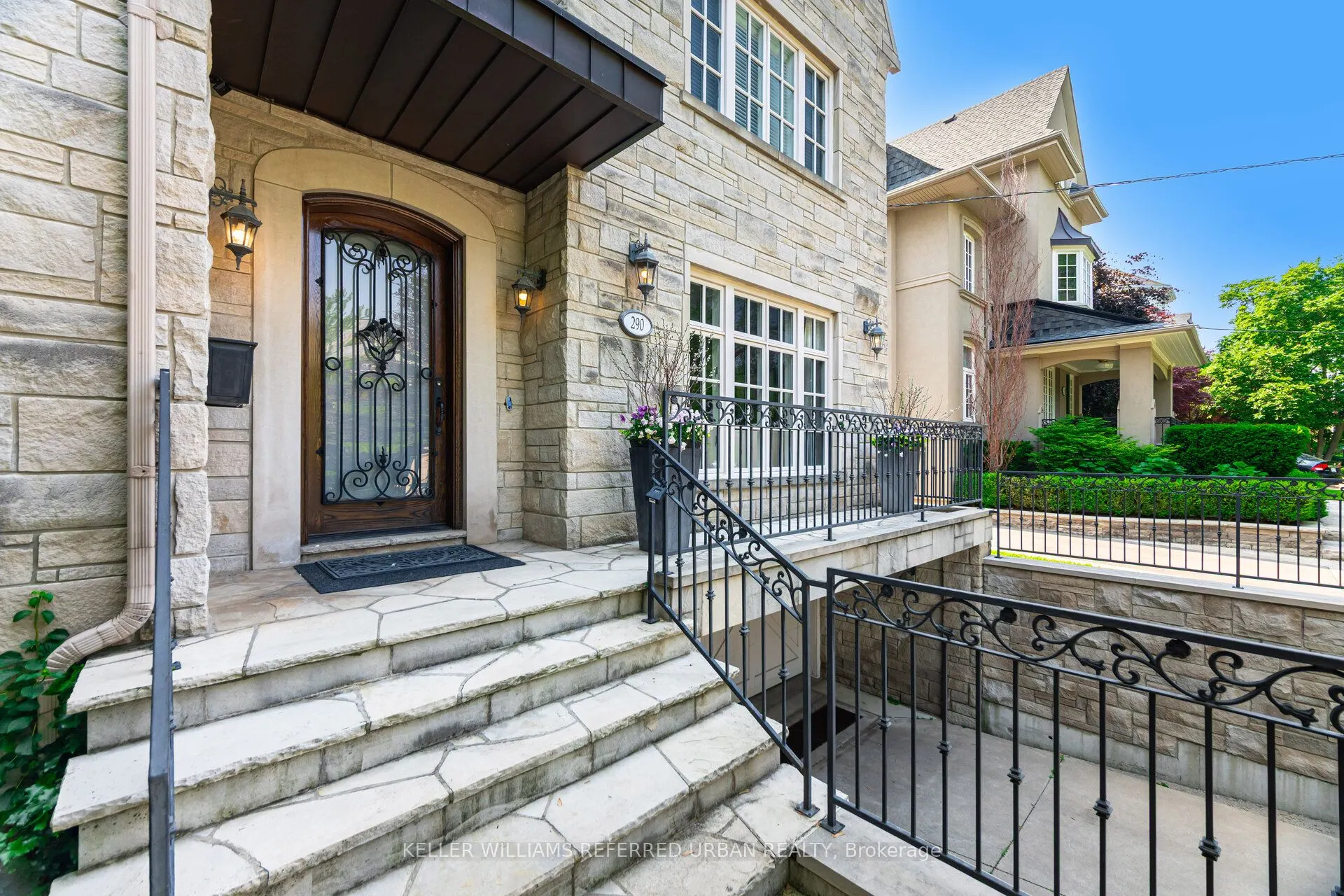 290 Russell Hill Road