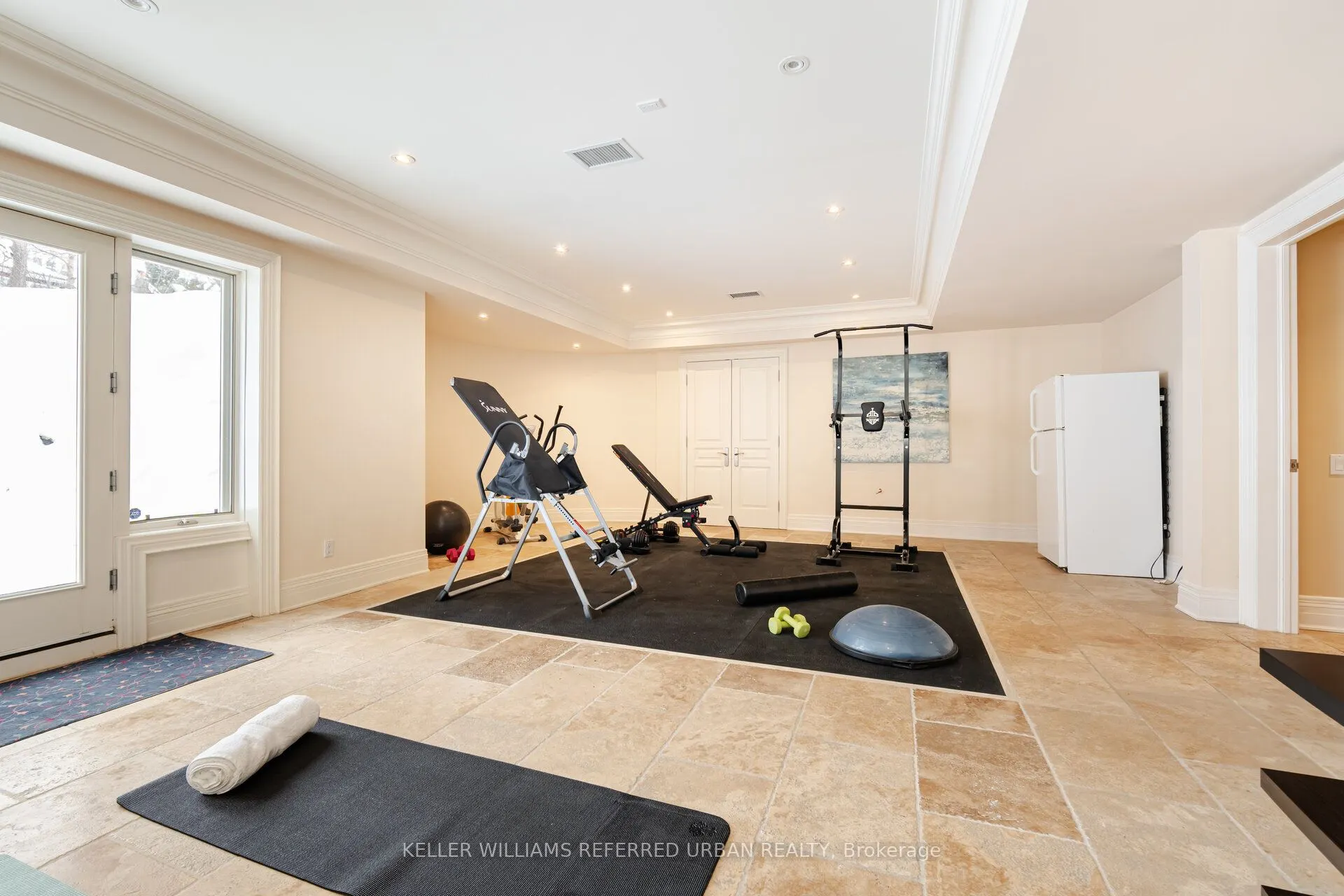 290 Russell Hill Road