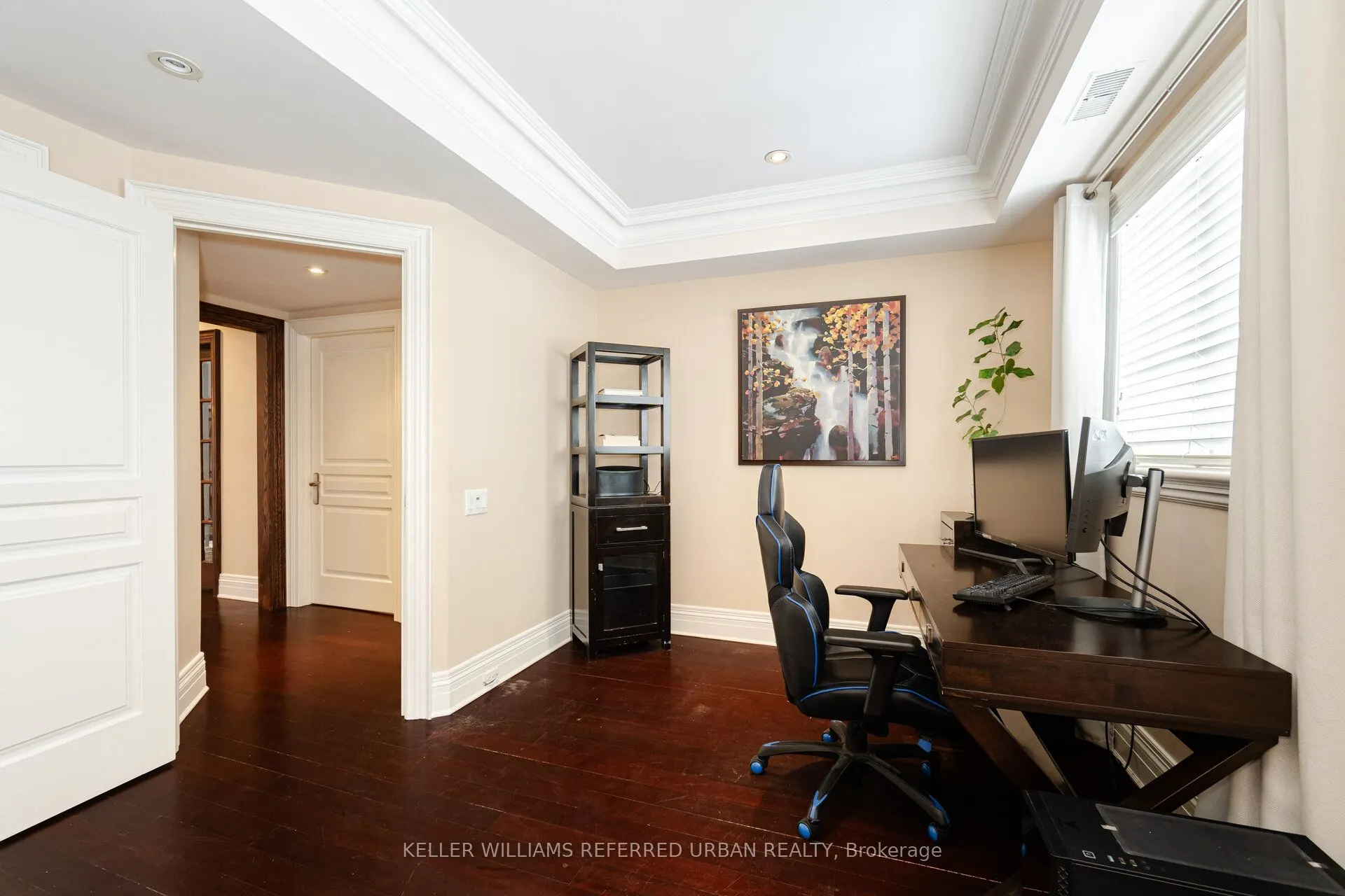 290 Russell Hill Road