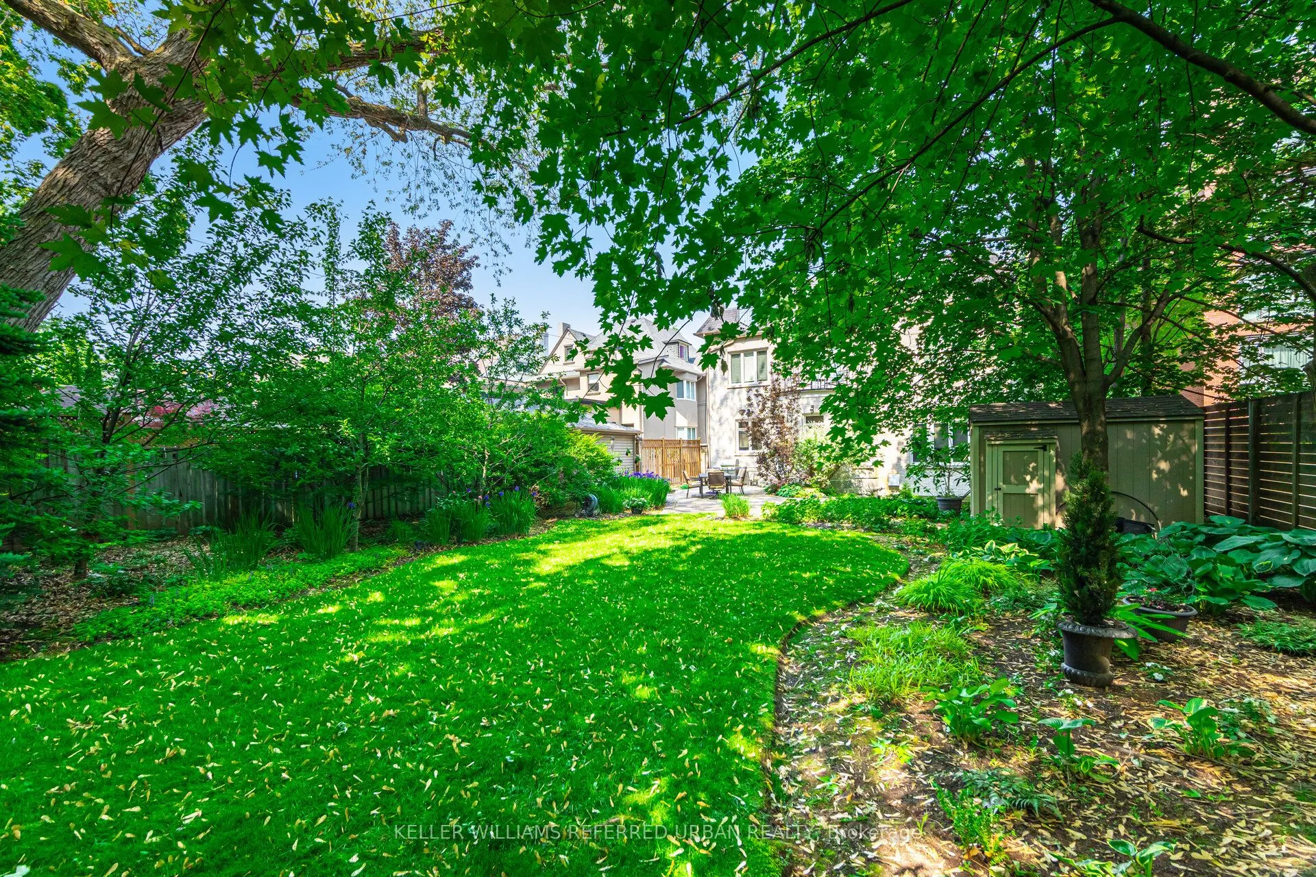 290 Russell Hill Road