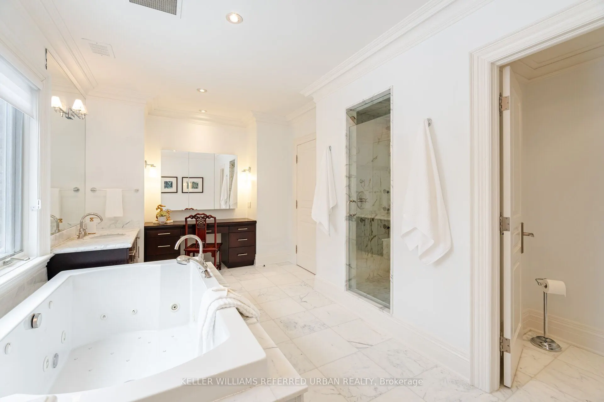 290 Russell Hill Road