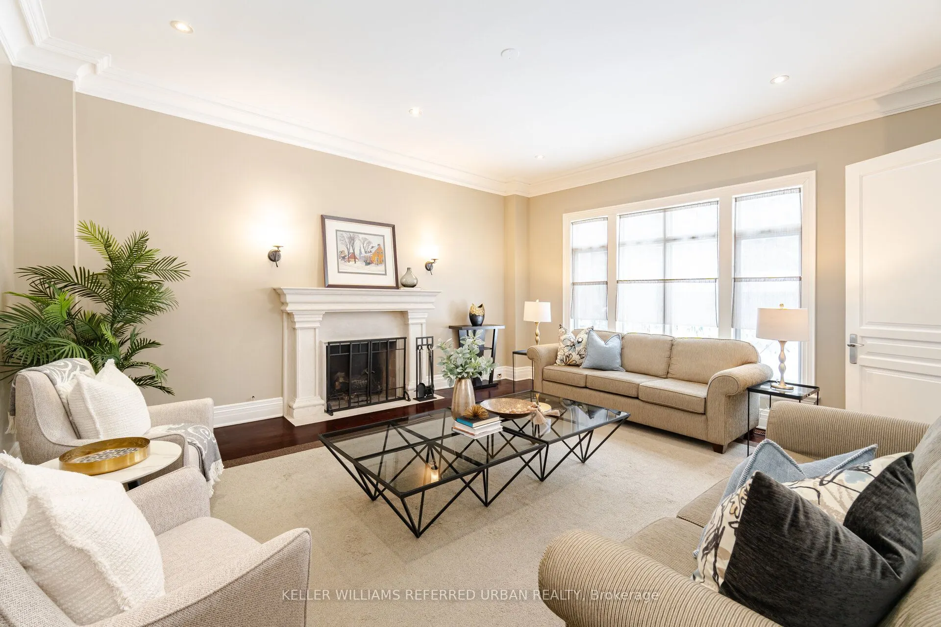 290 Russell Hill Road