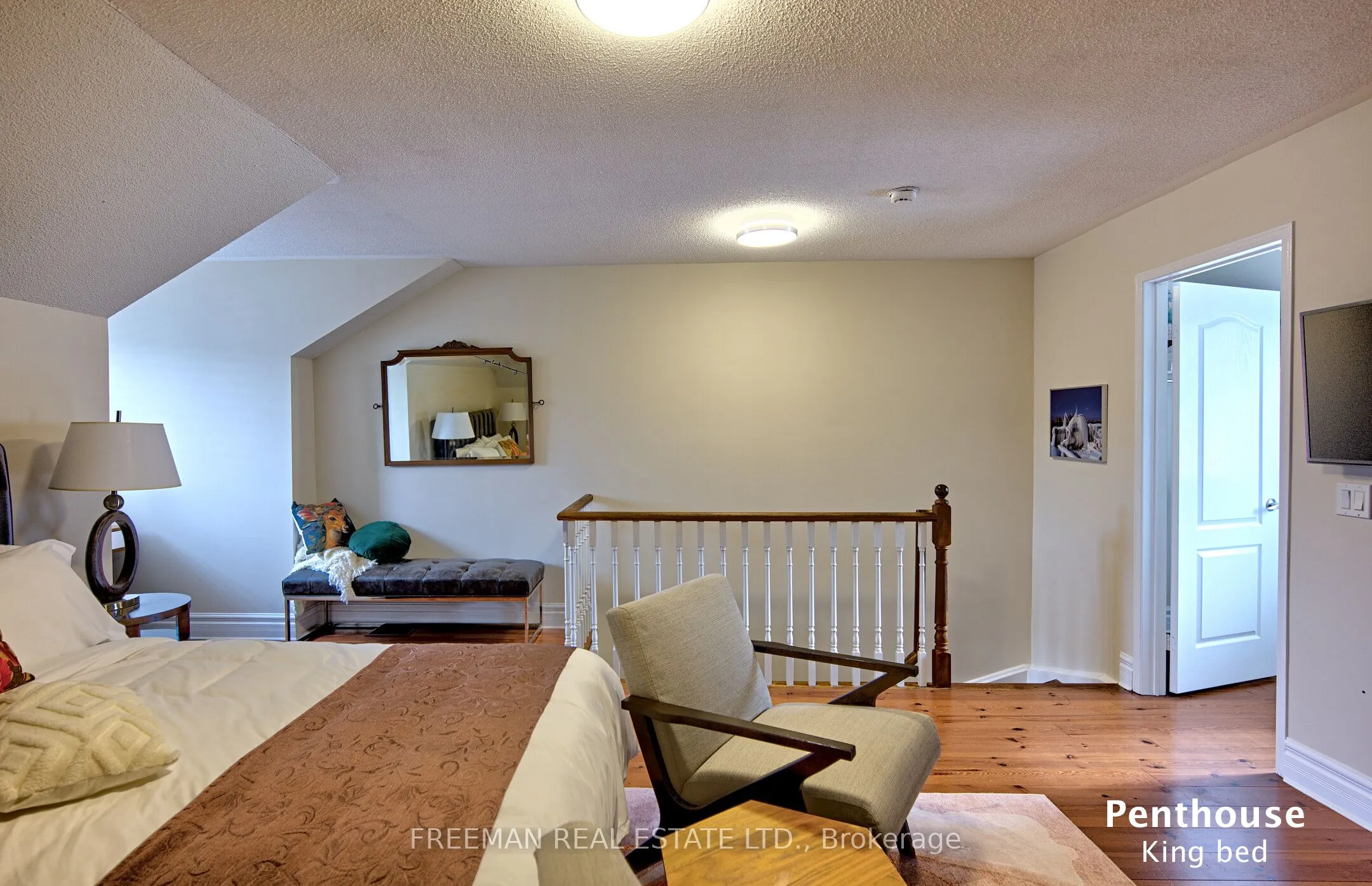35 Acores Avenue